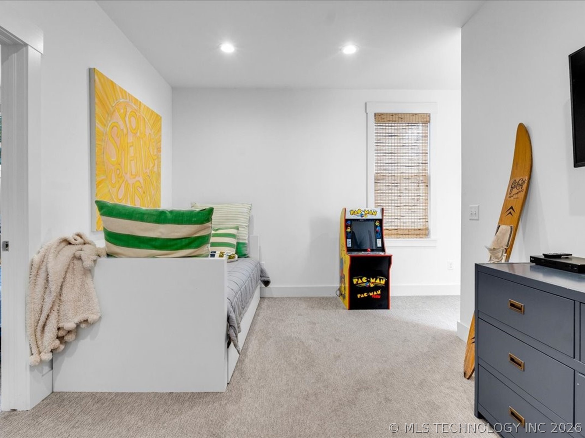 40 Center Lane N Property Photo 31