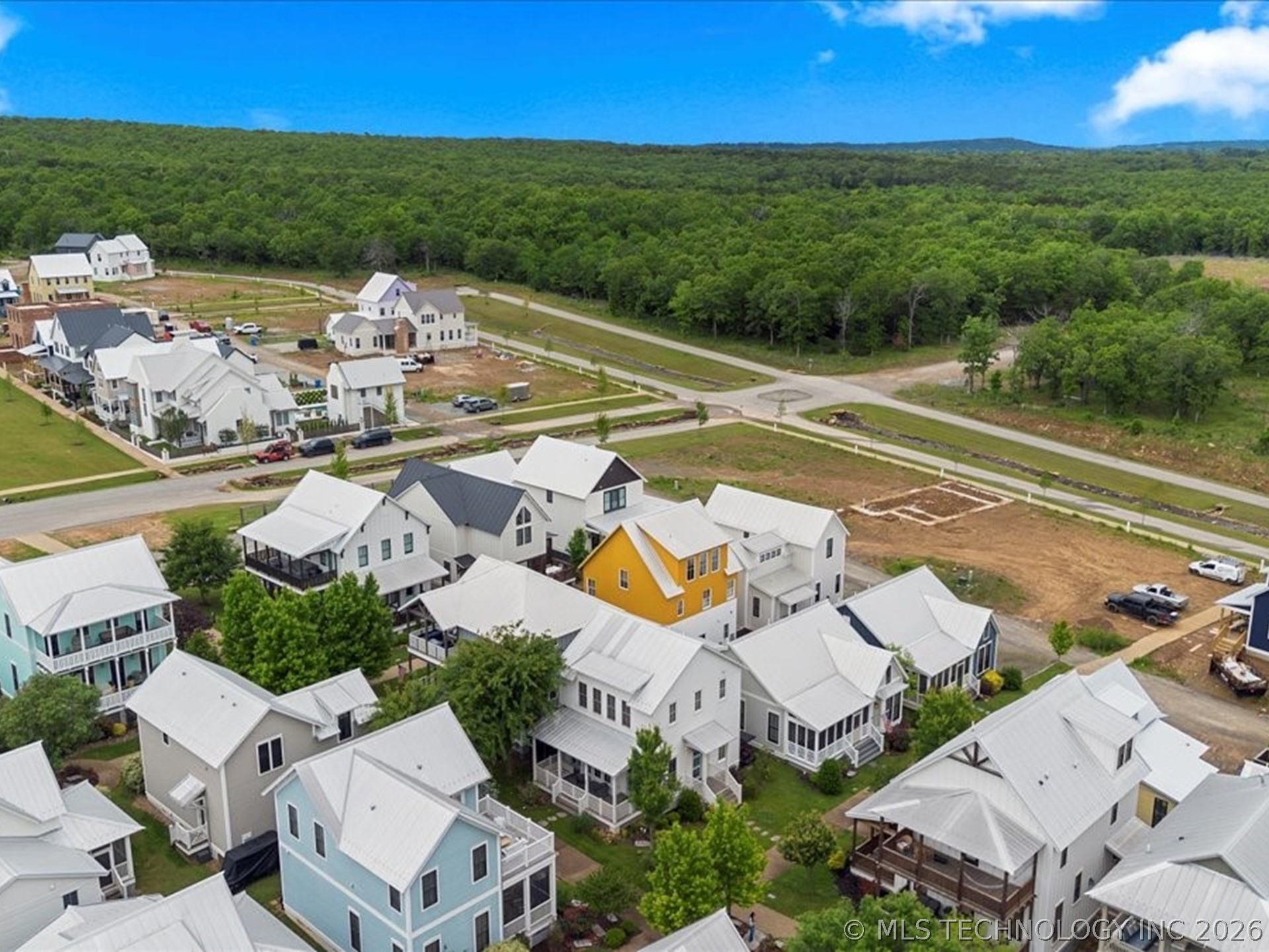 40 Center Lane N Property Photo 44