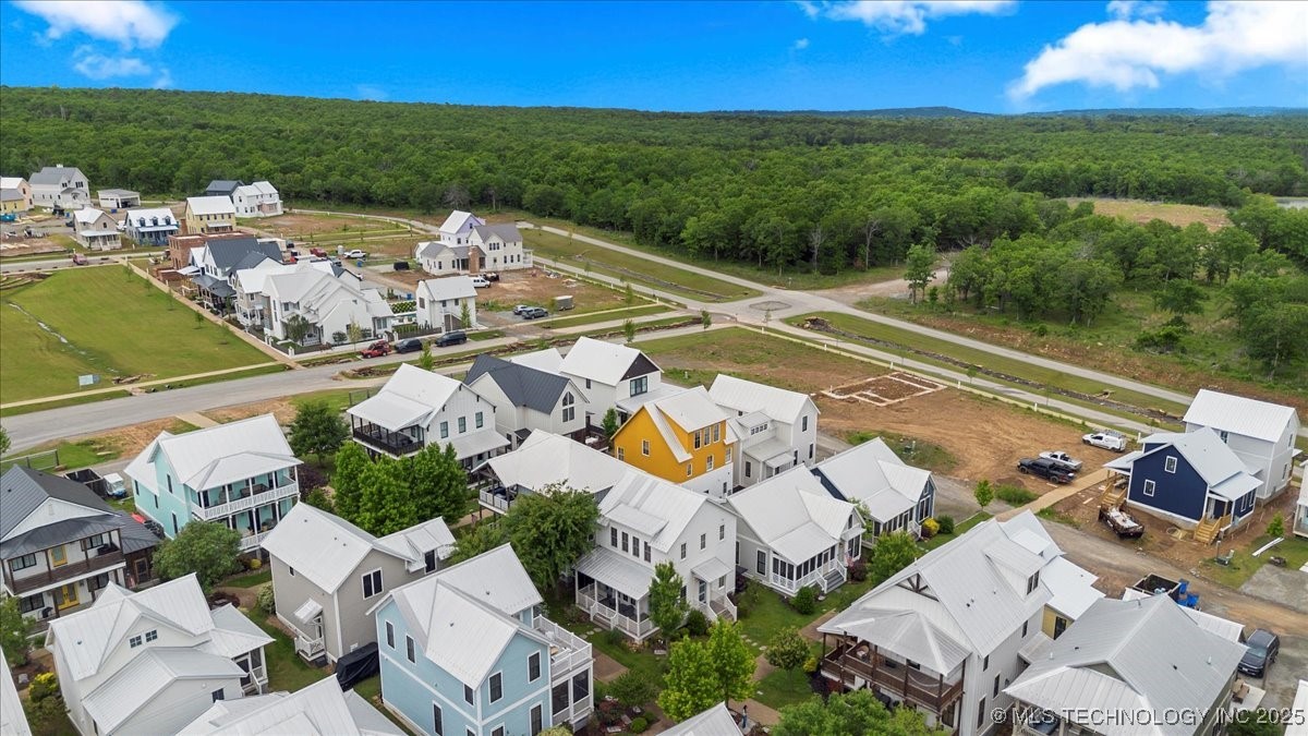 40 Center Lane N Property Photo 50