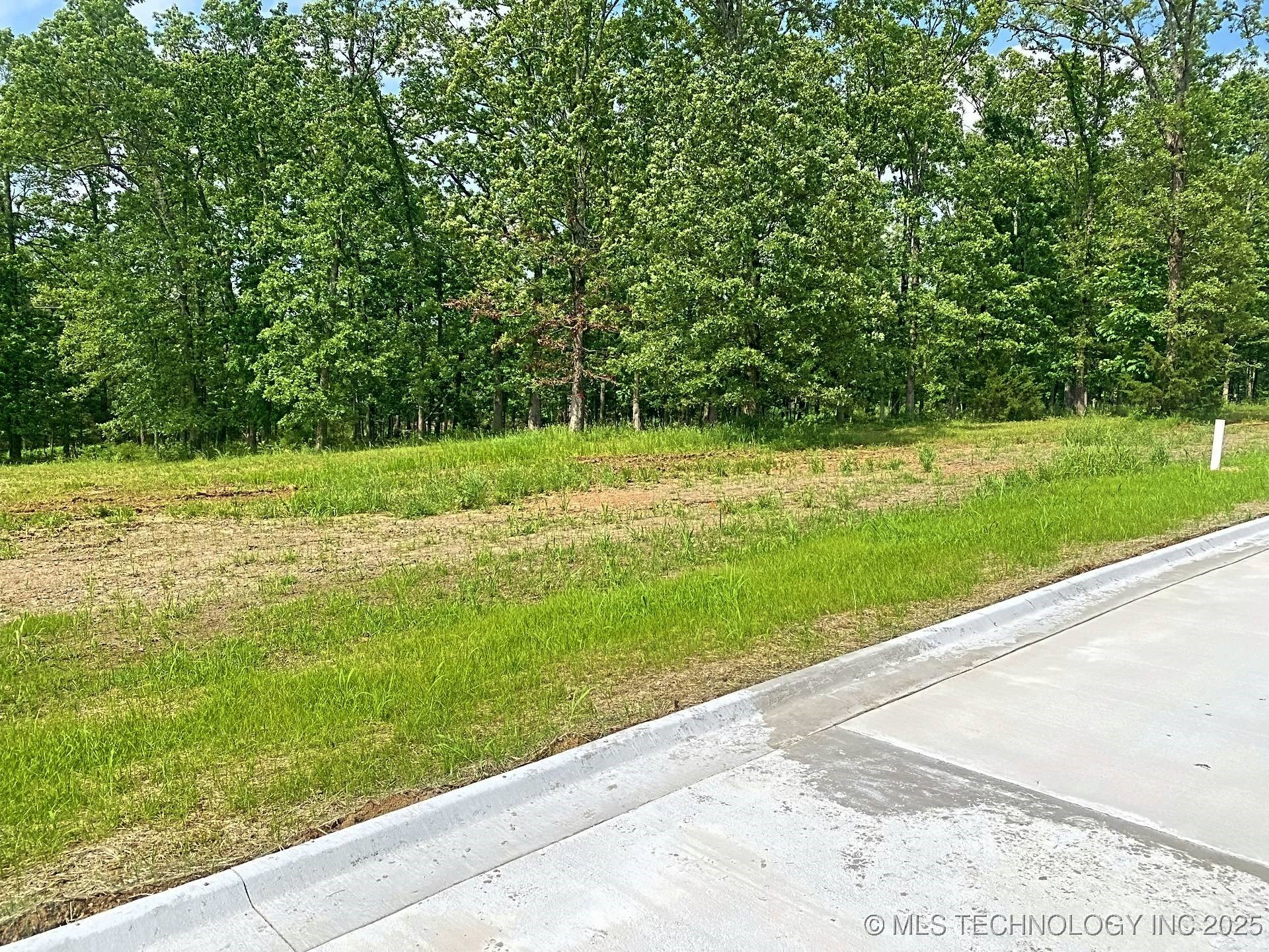 791 Winsor Place Property Photo 1