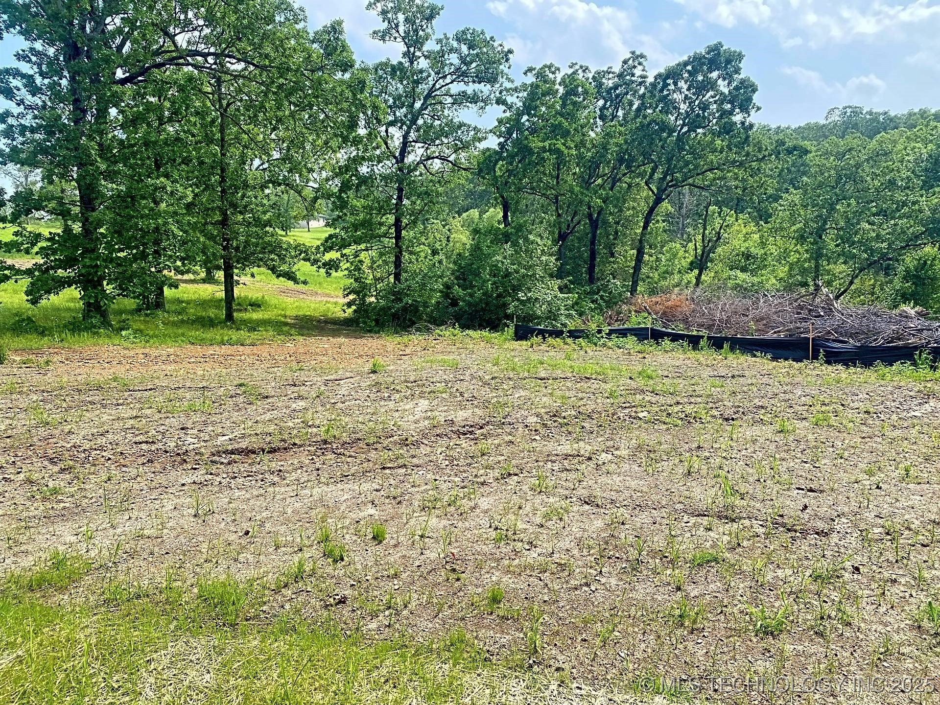 824 Winsor Place Property Photo 6