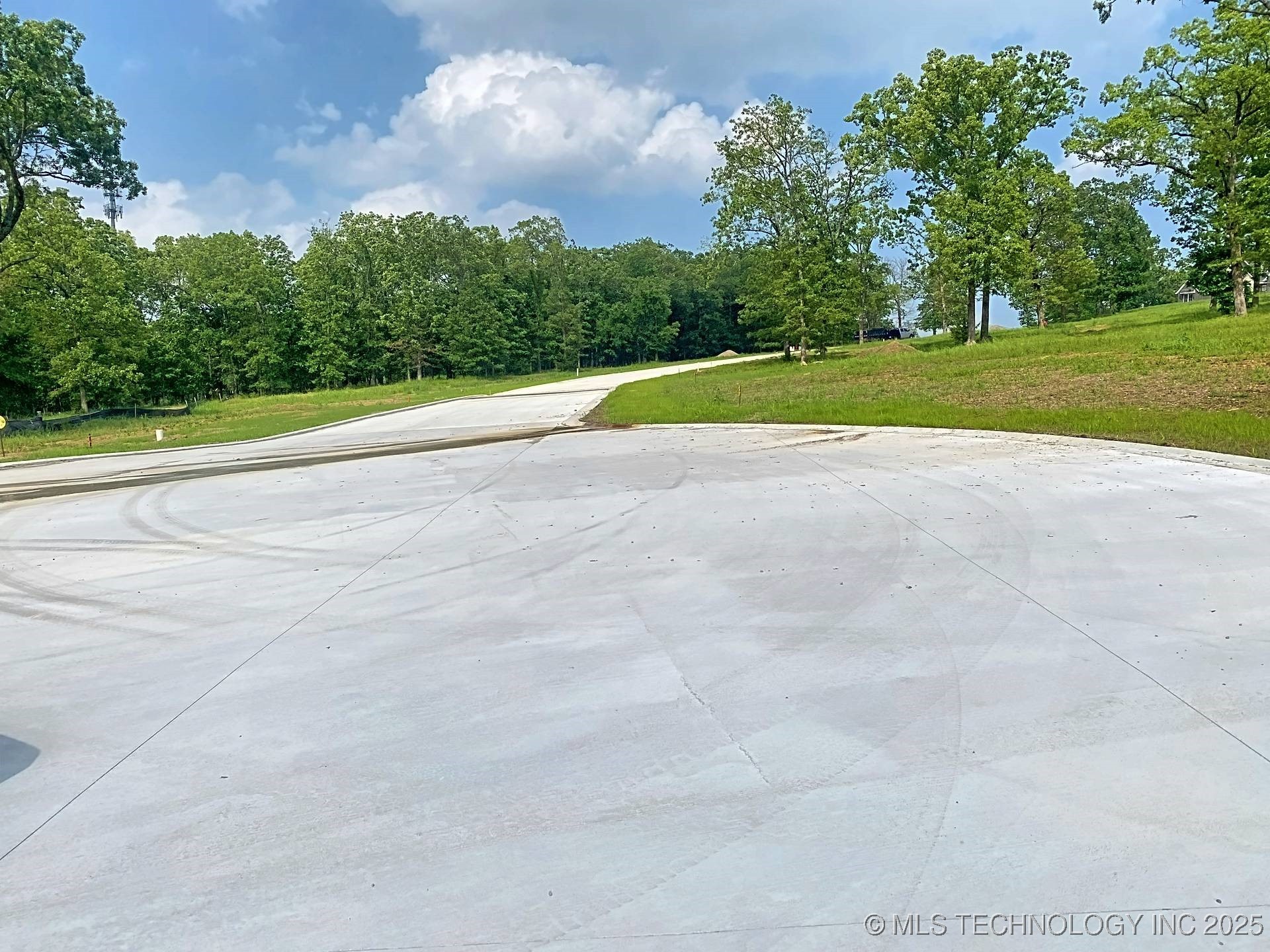 792 Winsor Place Property Photo 10