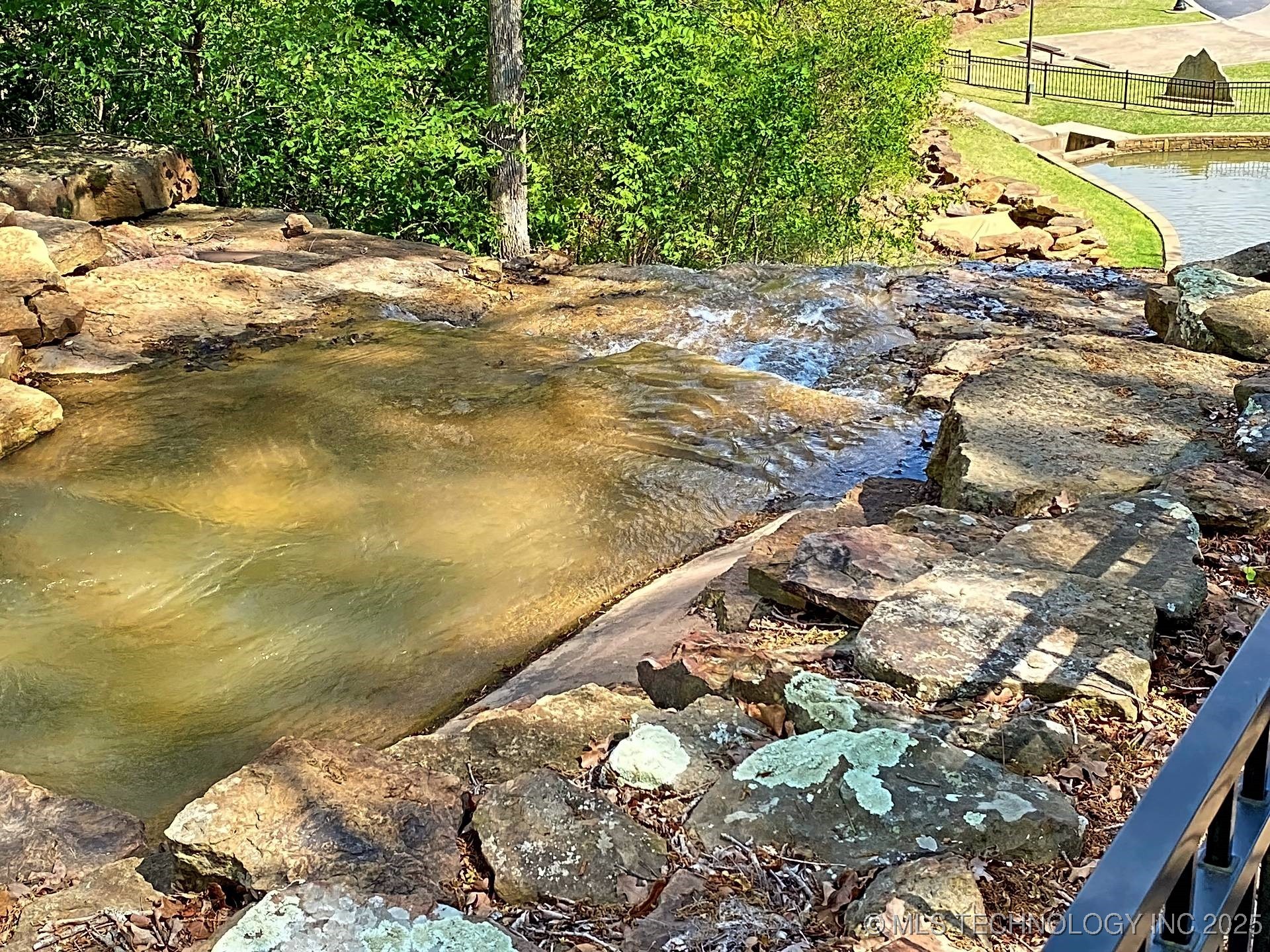 792 Winsor Place Property Photo 16