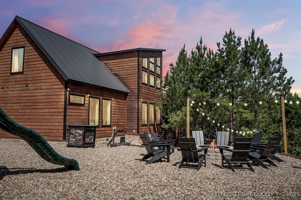 62 Hickory Canyon Trail Property Photo 3