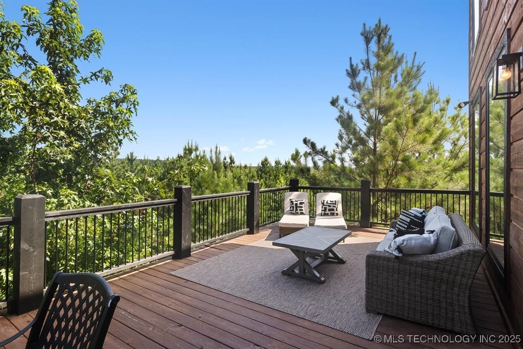 62 Hickory Canyon Trail Property Photo 11