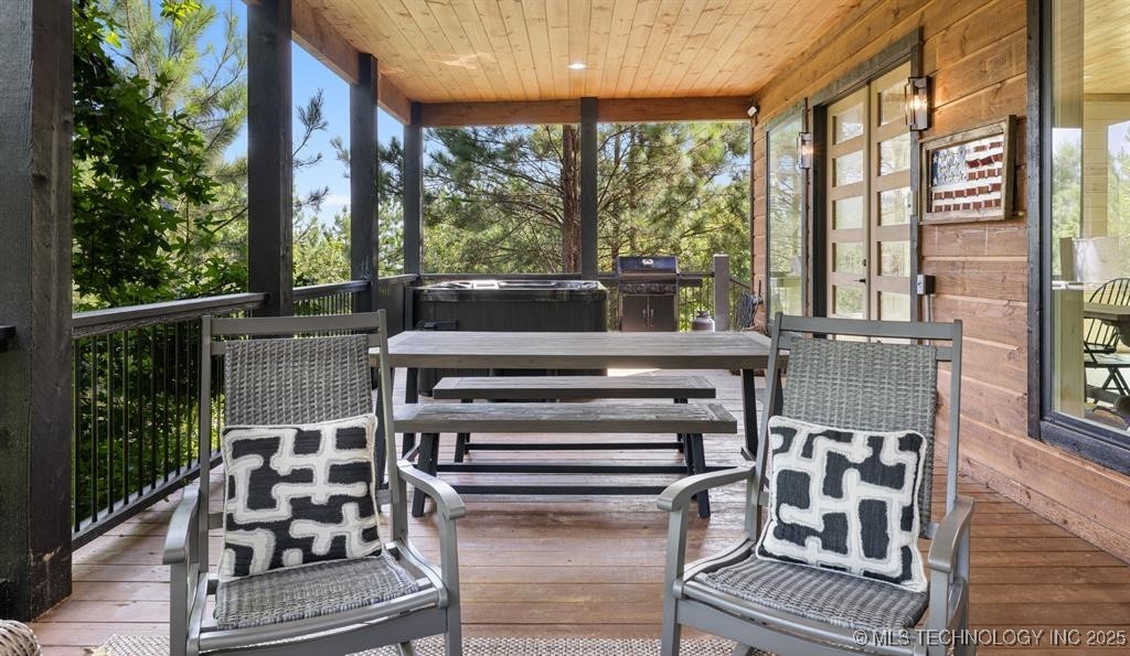 62 Hickory Canyon Trail Property Photo 15