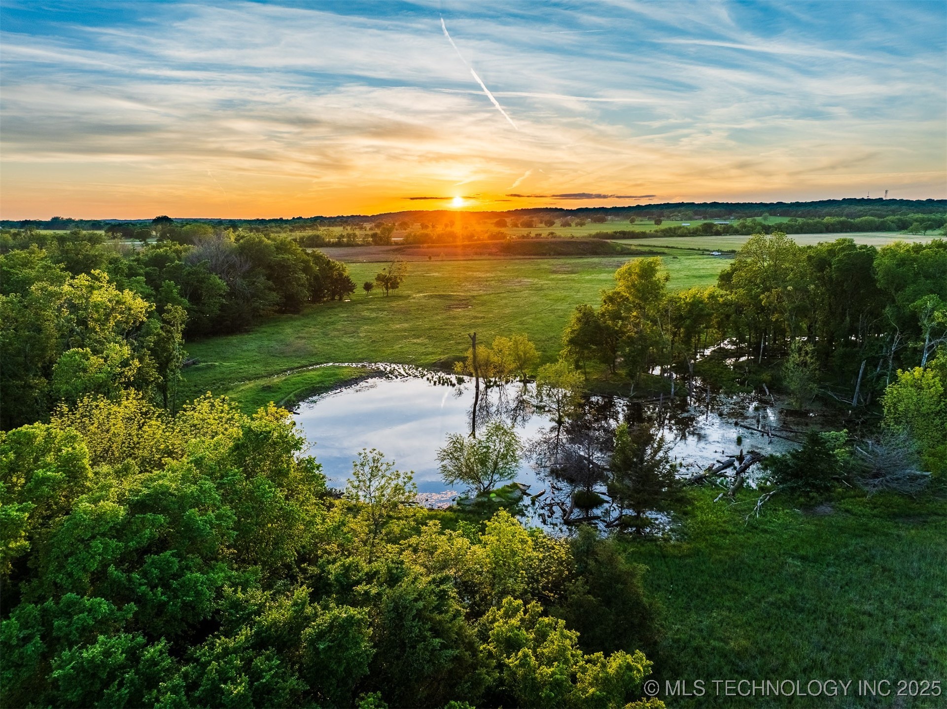 5 S 4490 Road Property Photo 4