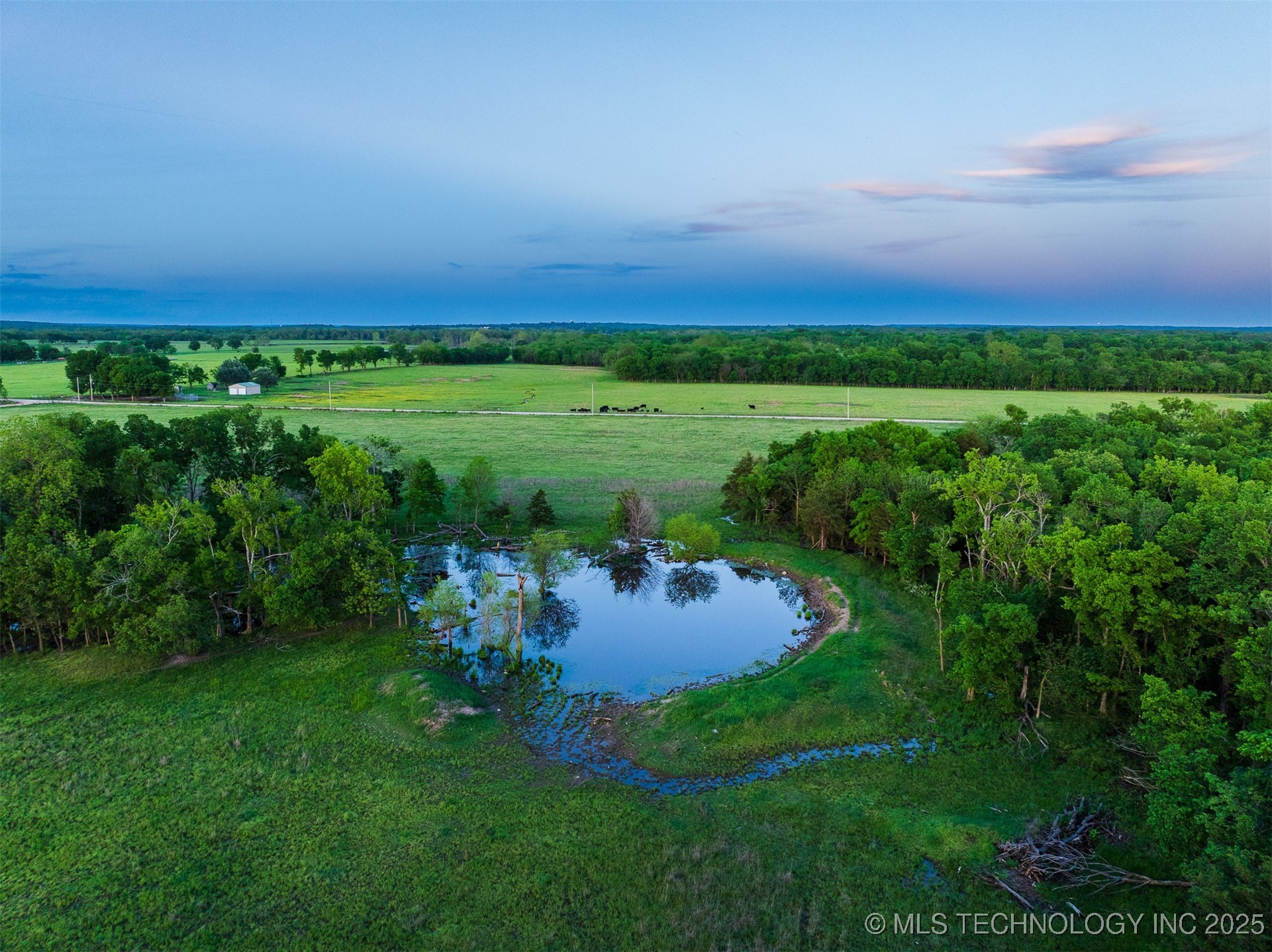 5 S 4490 Road Property Photo 7