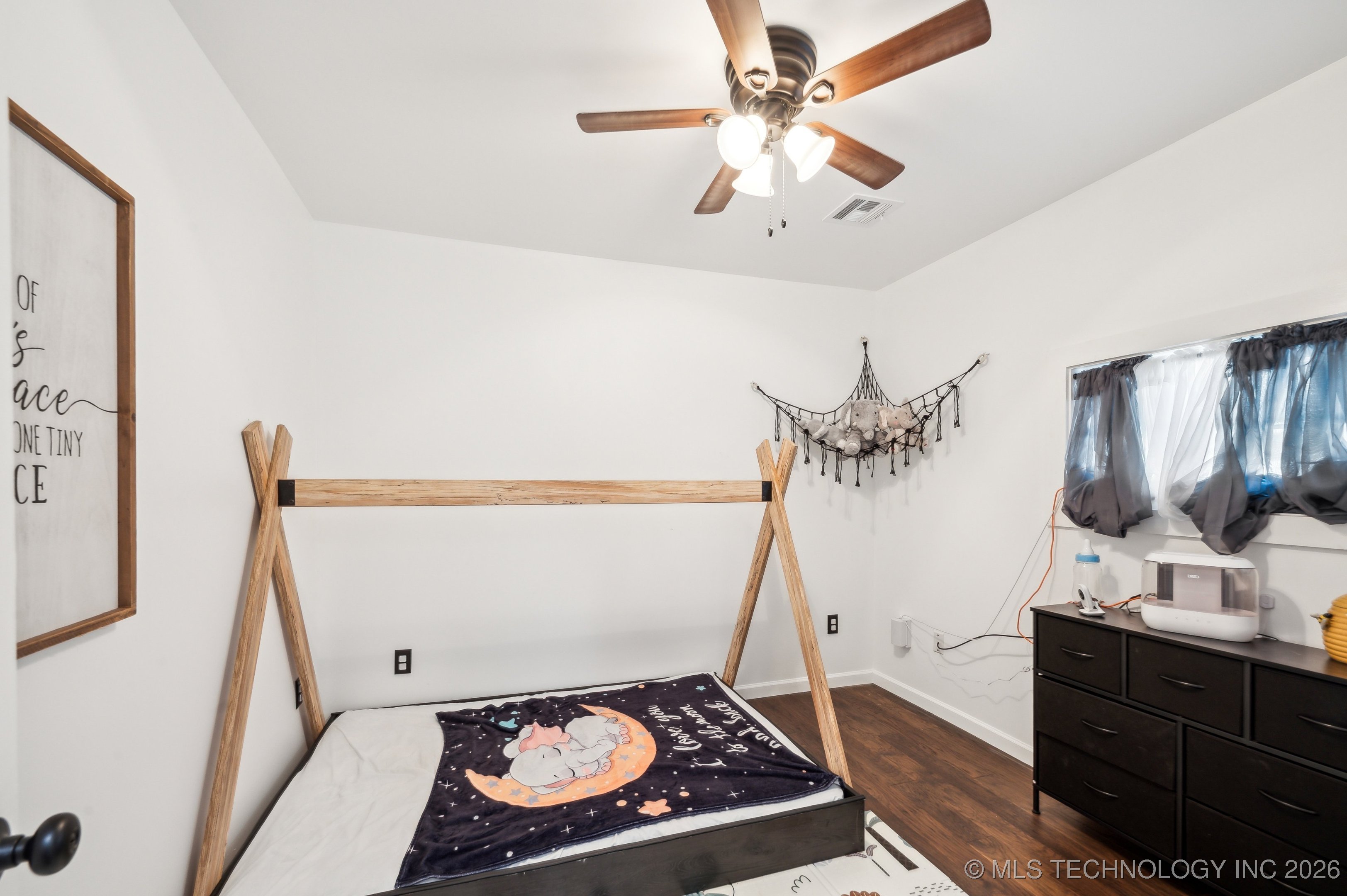 610 E 4th Avenue Property Photo 16