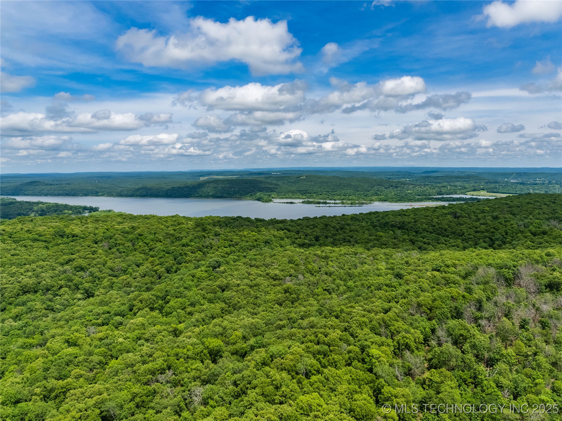 000 S 106th Street East Property Photo 5