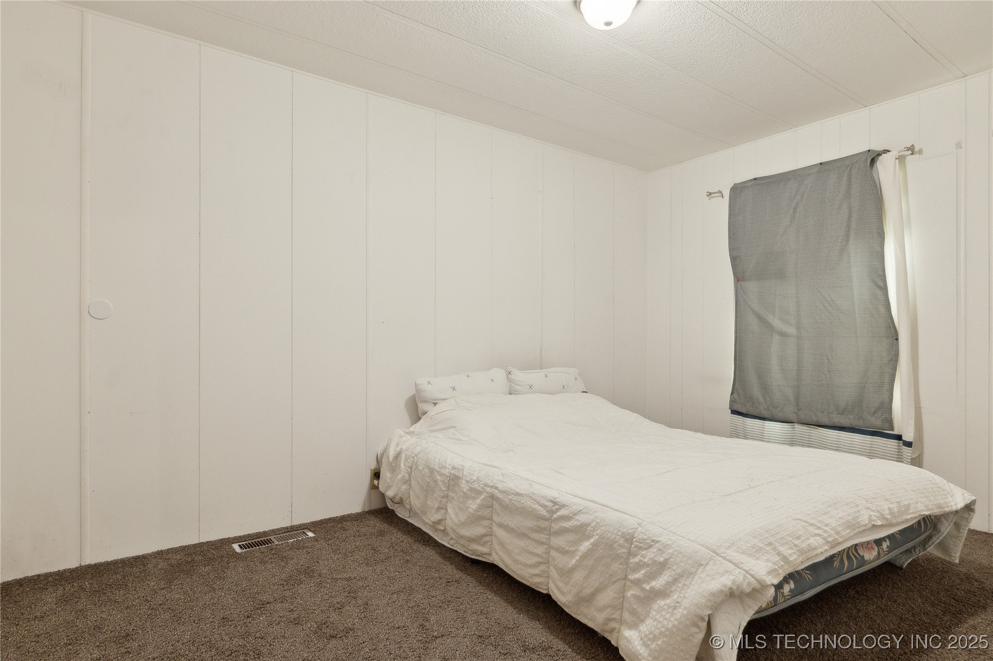 8683 N 436 Road Property Photo 13