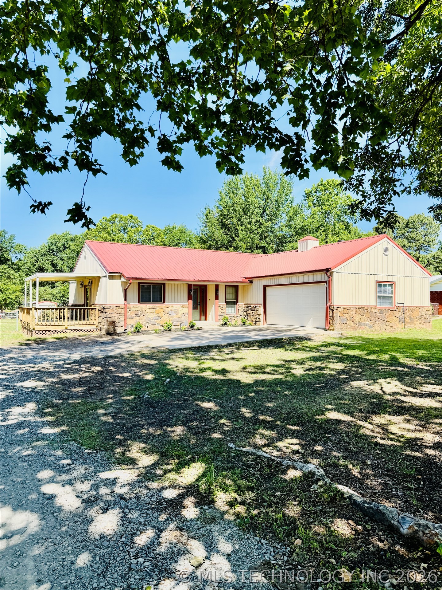 237 Hamilton Property Photo 2
