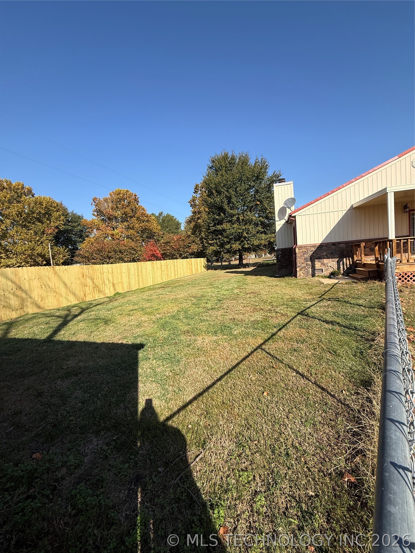 237 Hamilton Property Photo 5