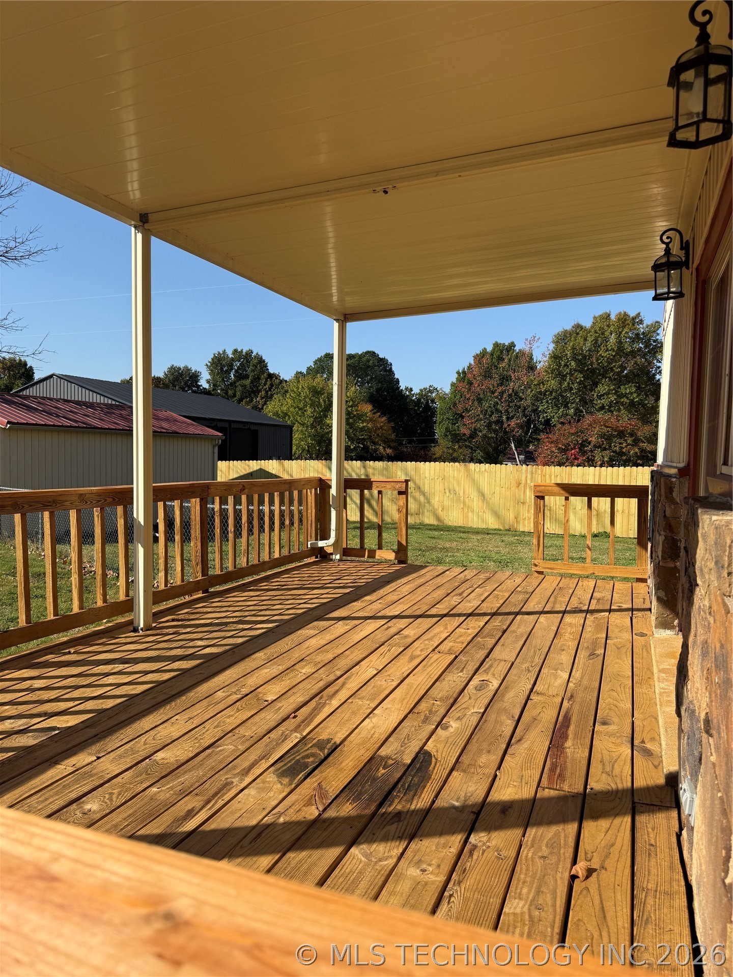 237 Hamilton Property Photo 9