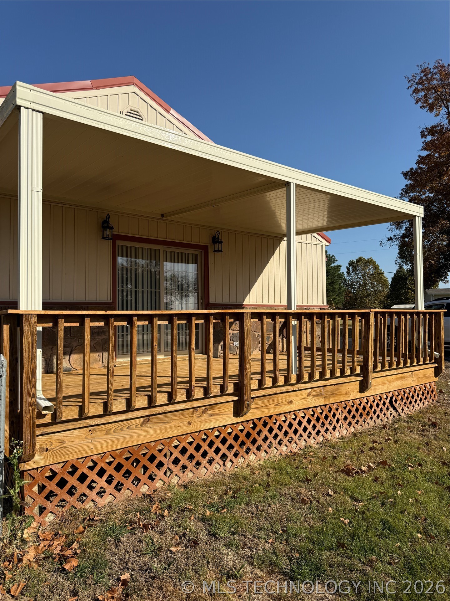 237 Hamilton Property Photo 10