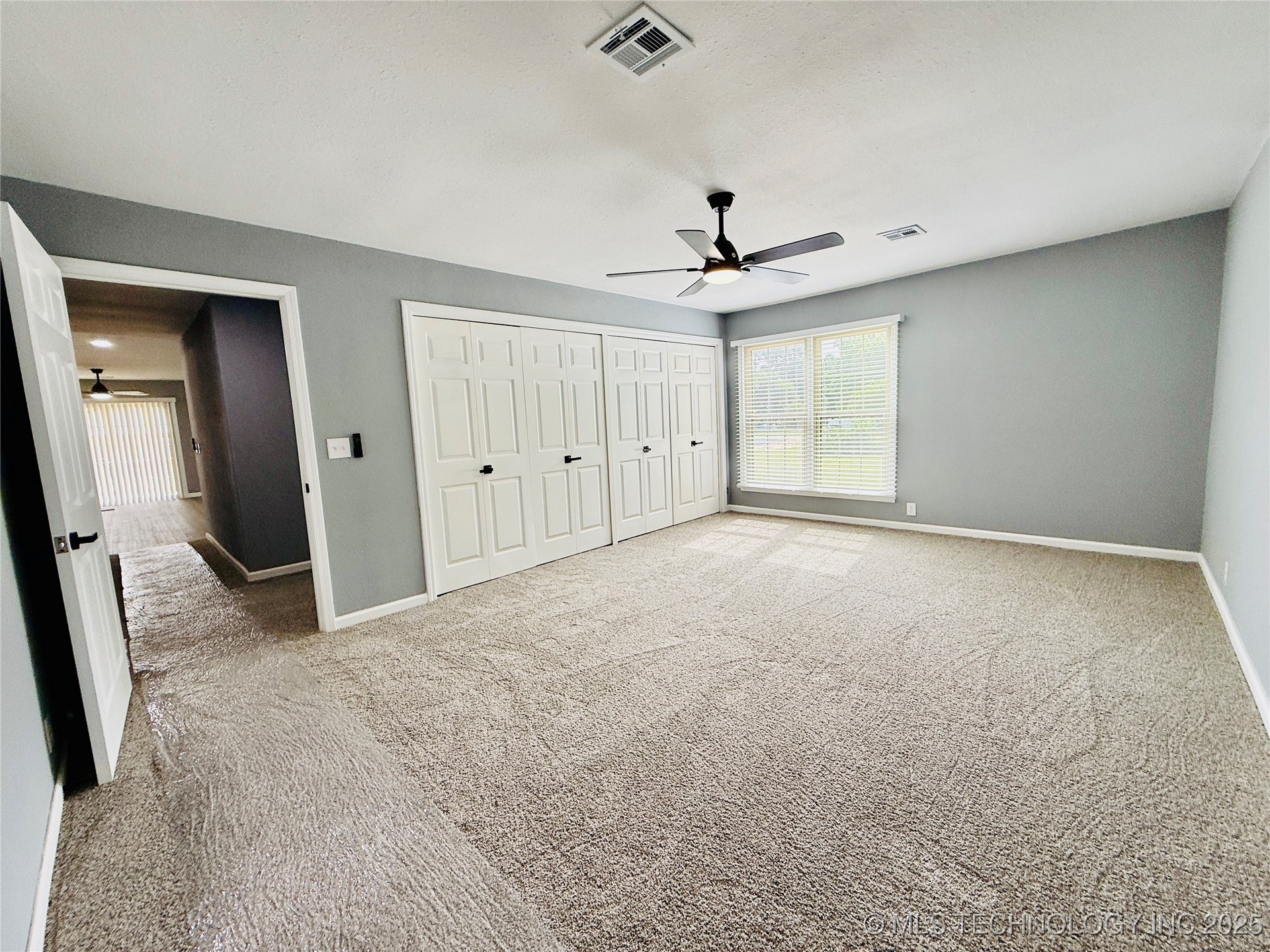 237 Hamilton Property Photo 33