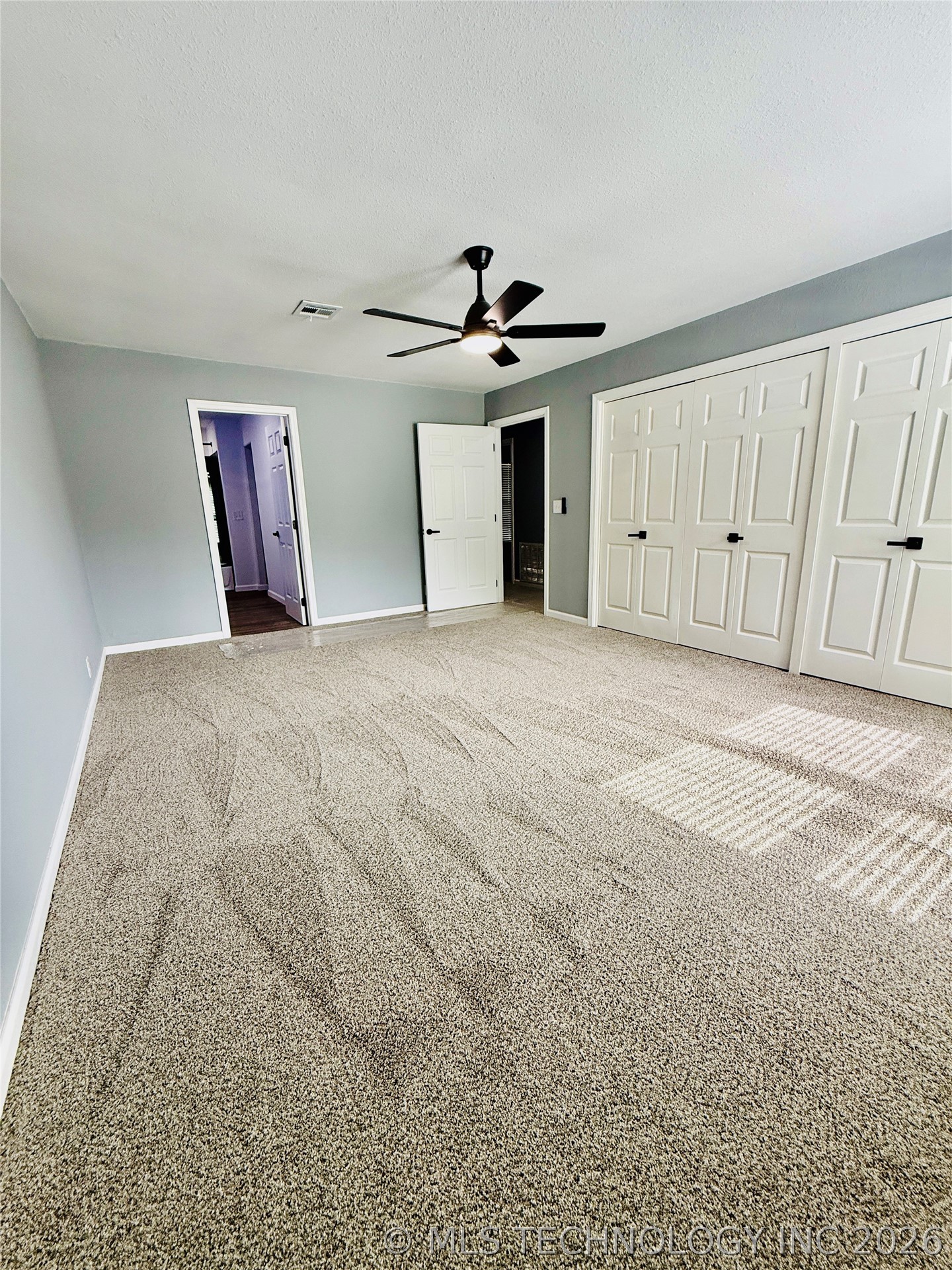237 Hamilton Property Photo 35