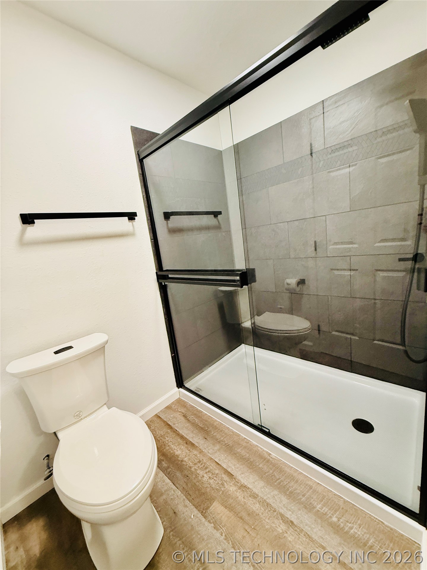 237 Hamilton Property Photo 43