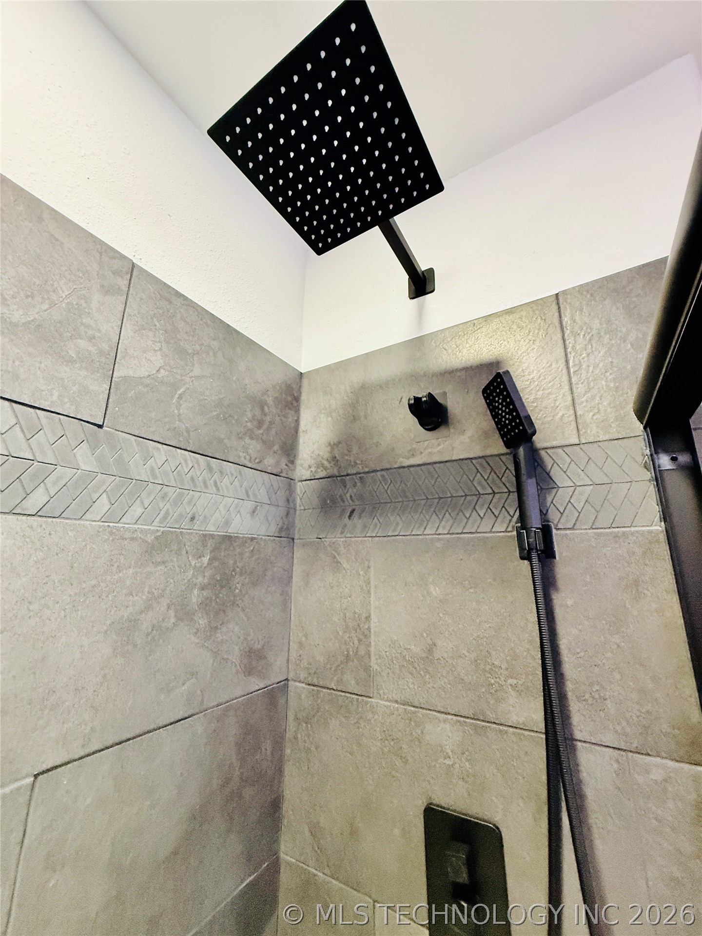 237 Hamilton Property Photo 45