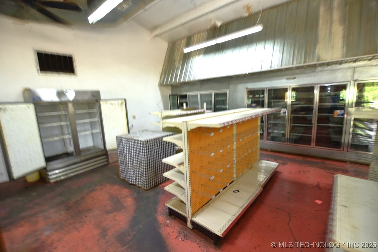 75174 Hwy 59 Property Photo 20