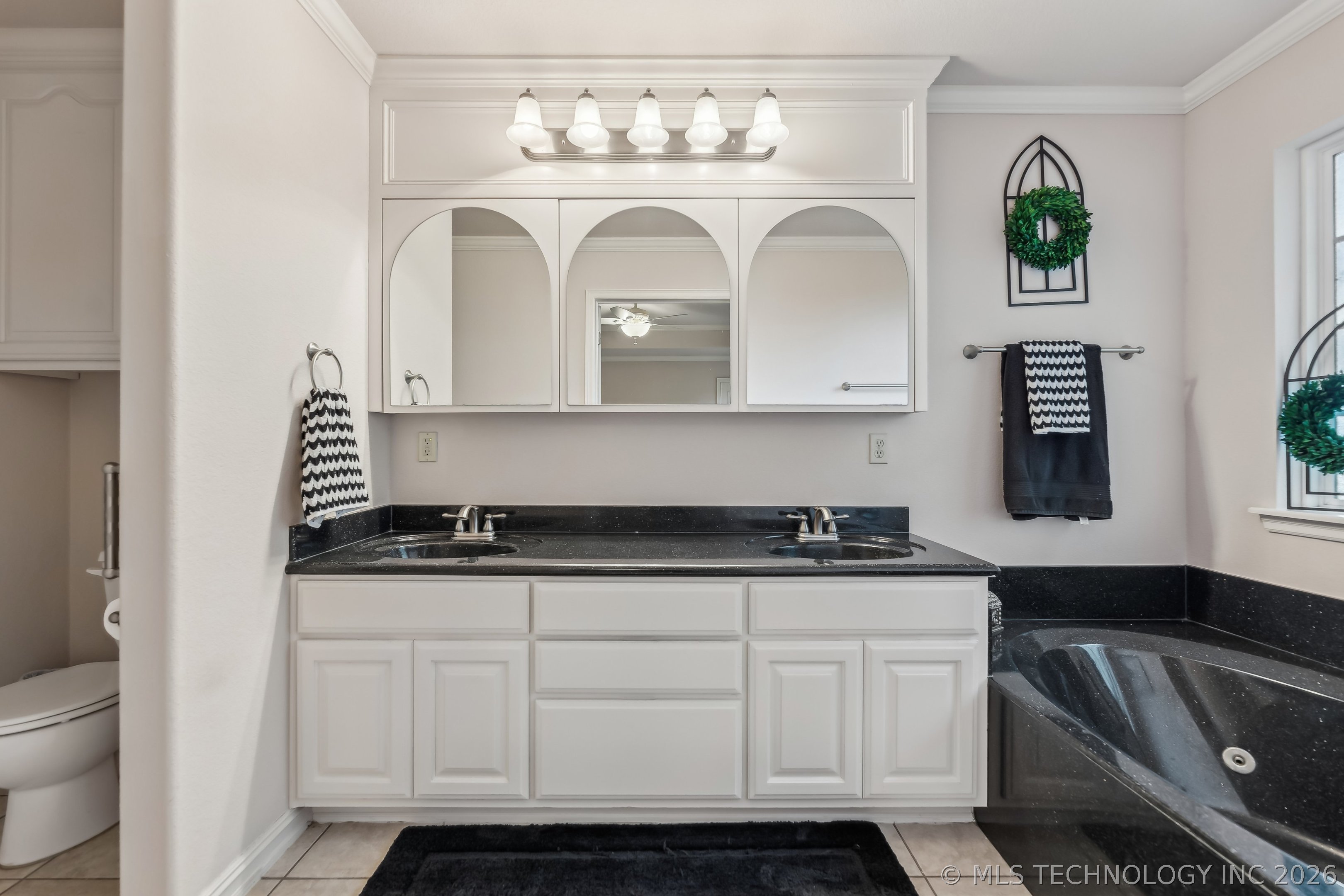 370463 E 5750 Road Property Photo 19