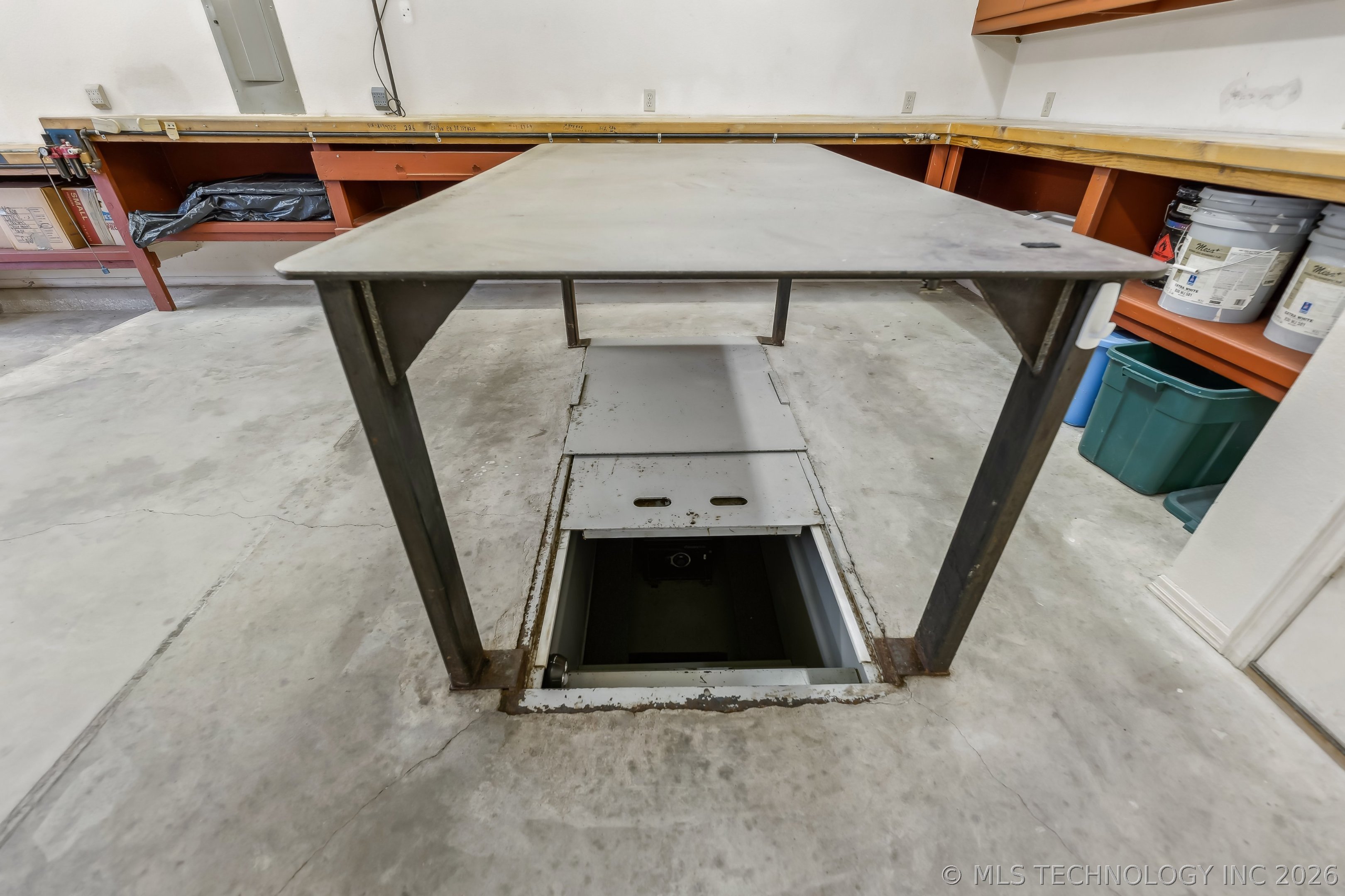 370463 E 5750 Road Property Photo 25