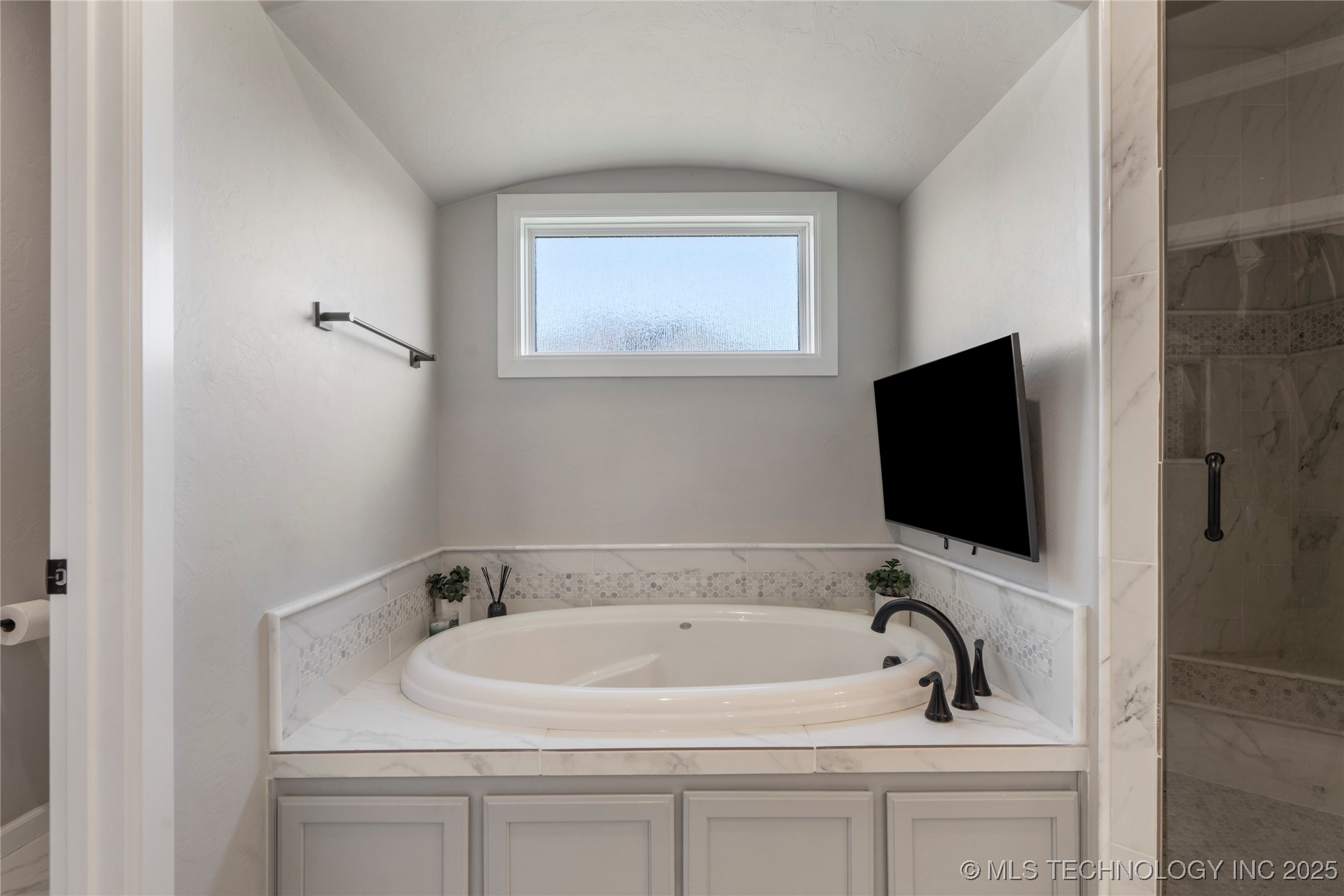 10616 N 81st East Place Property Photo 39