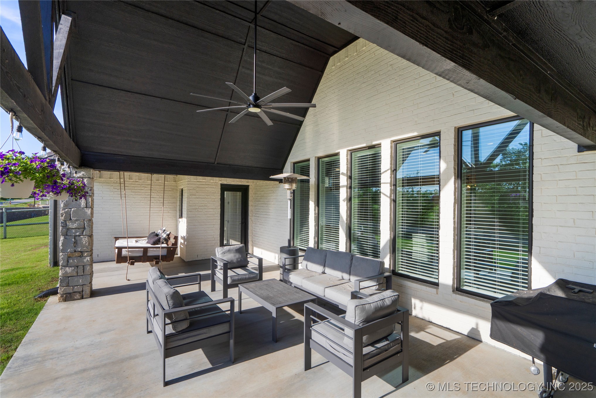 10616 N 81st East Place Property Photo 48