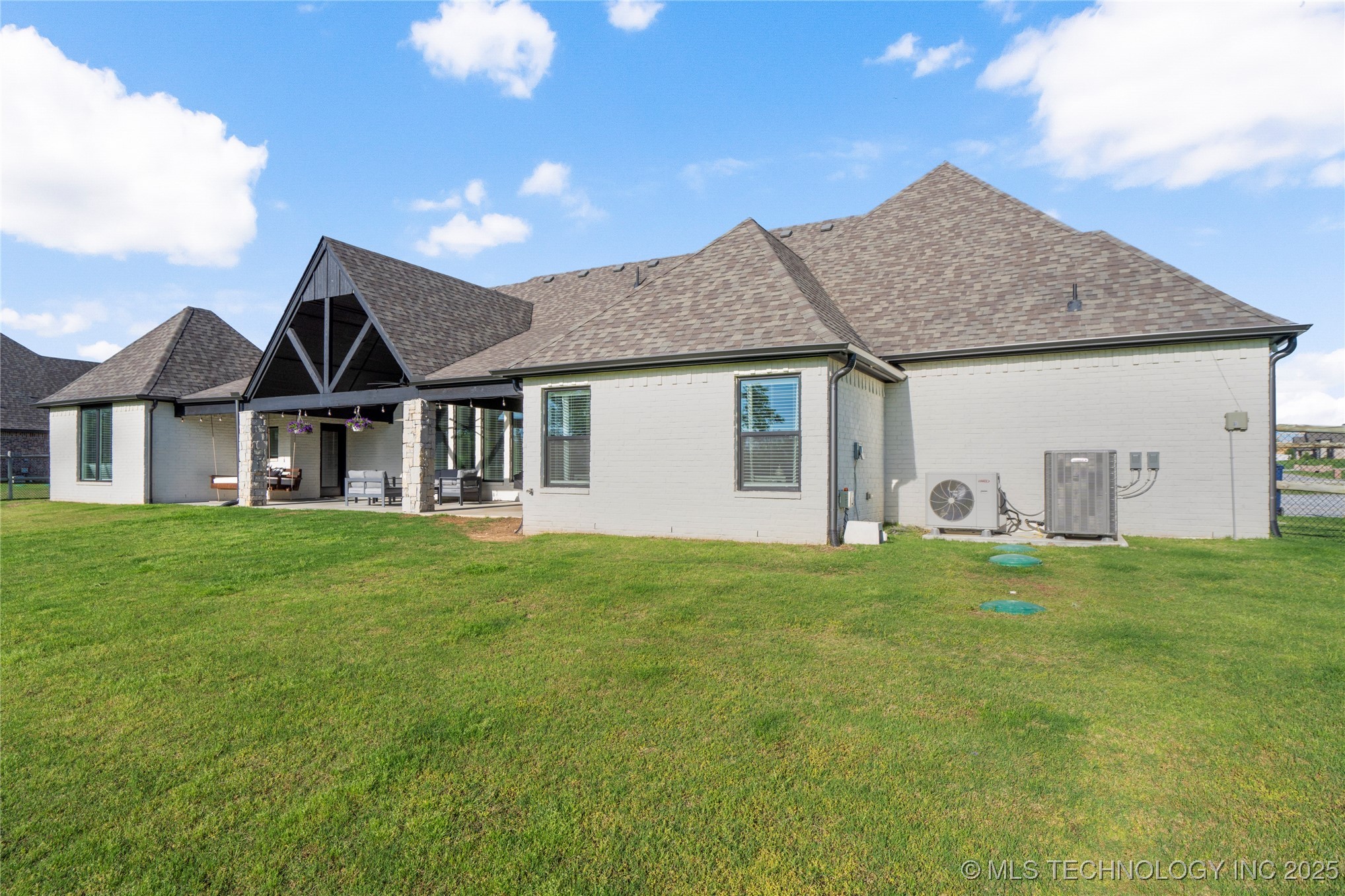 10616 N 81st East Place Property Photo 49