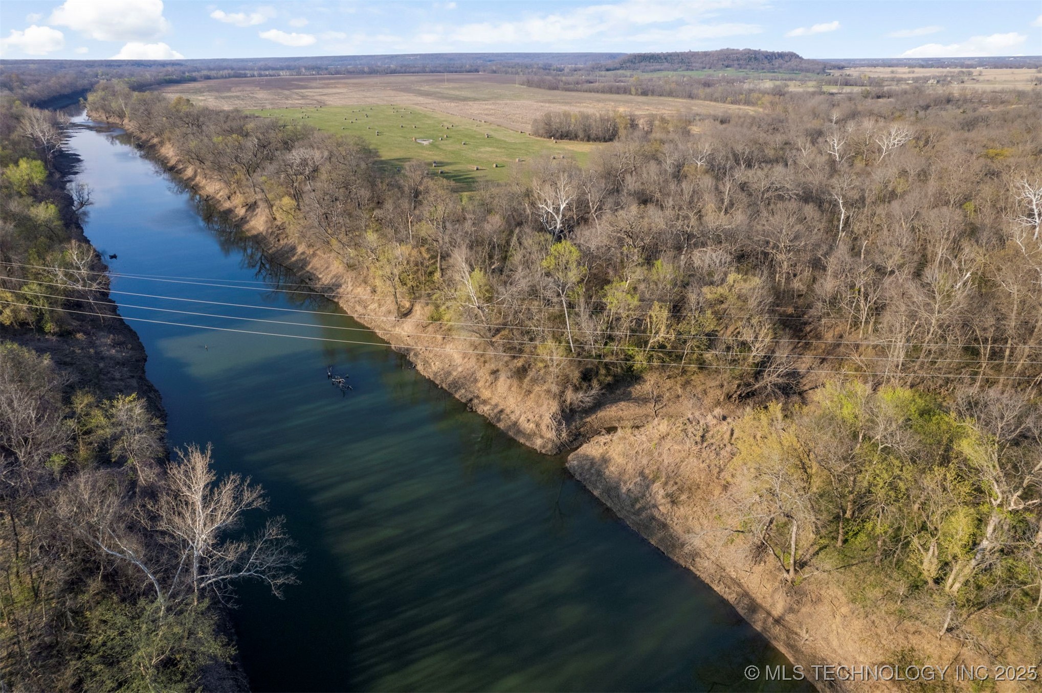 E 450 Road Property Photo 39