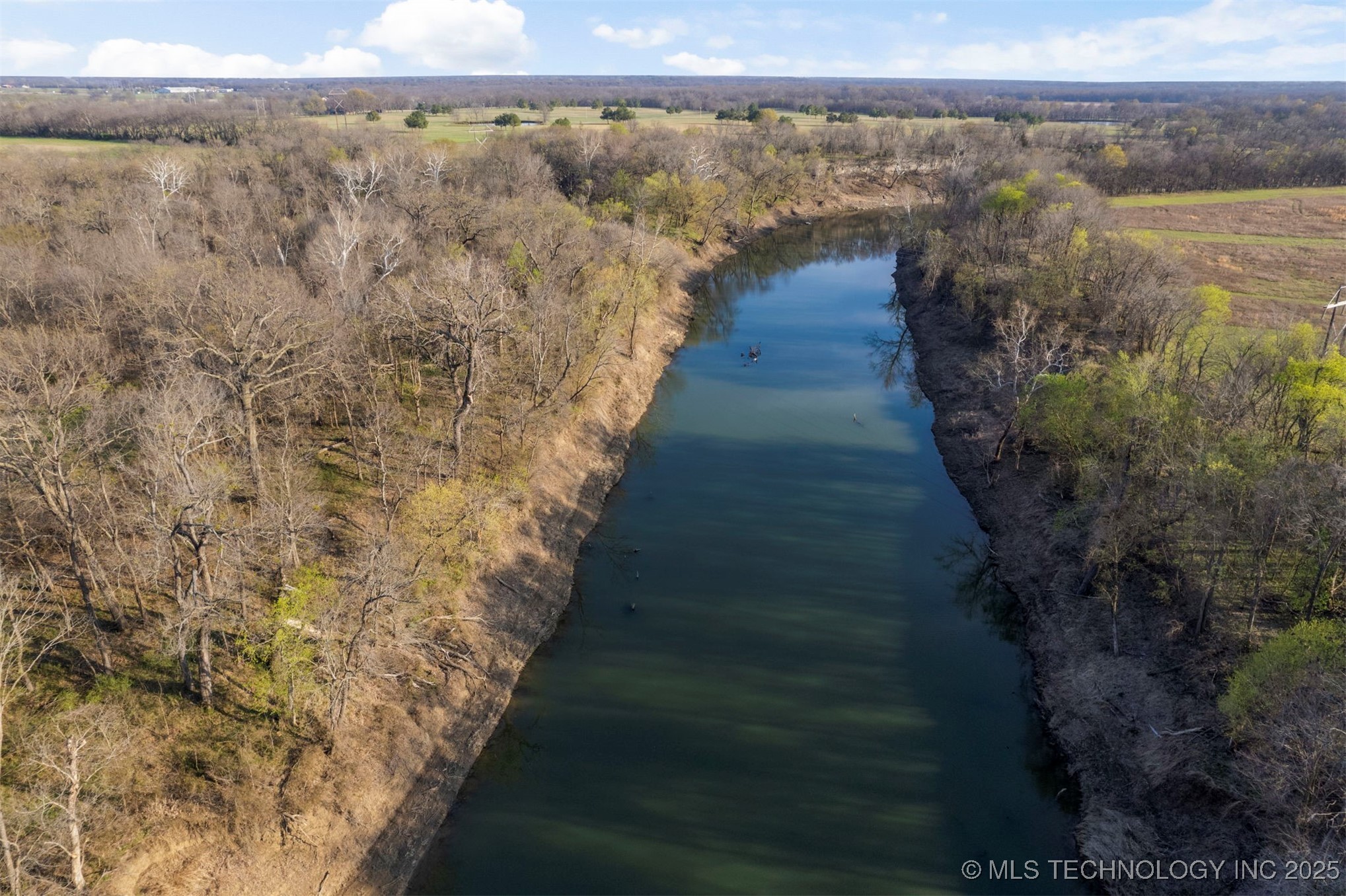 E 450 Road Property Photo 43