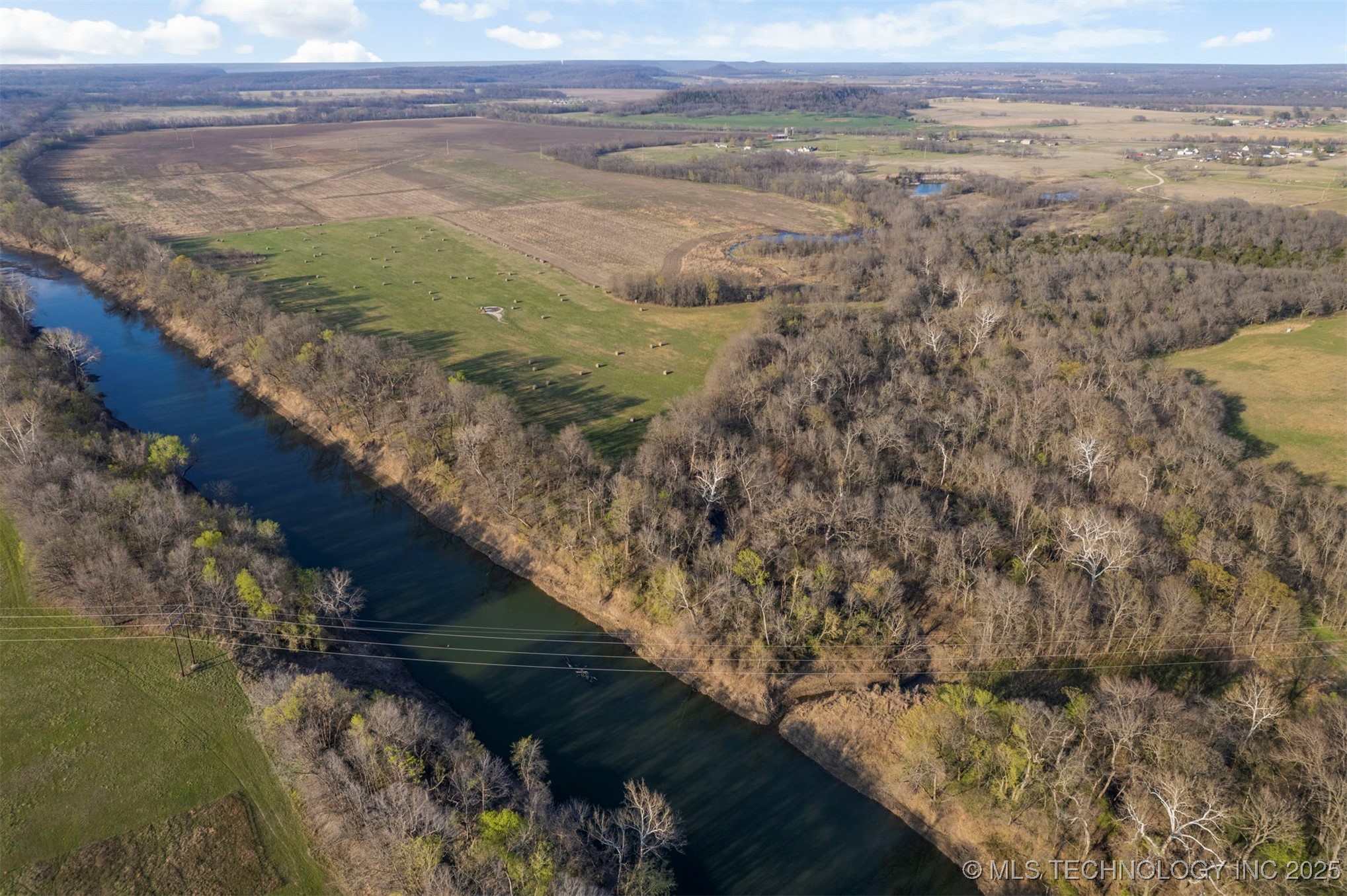 E 450 Road Property Photo 50