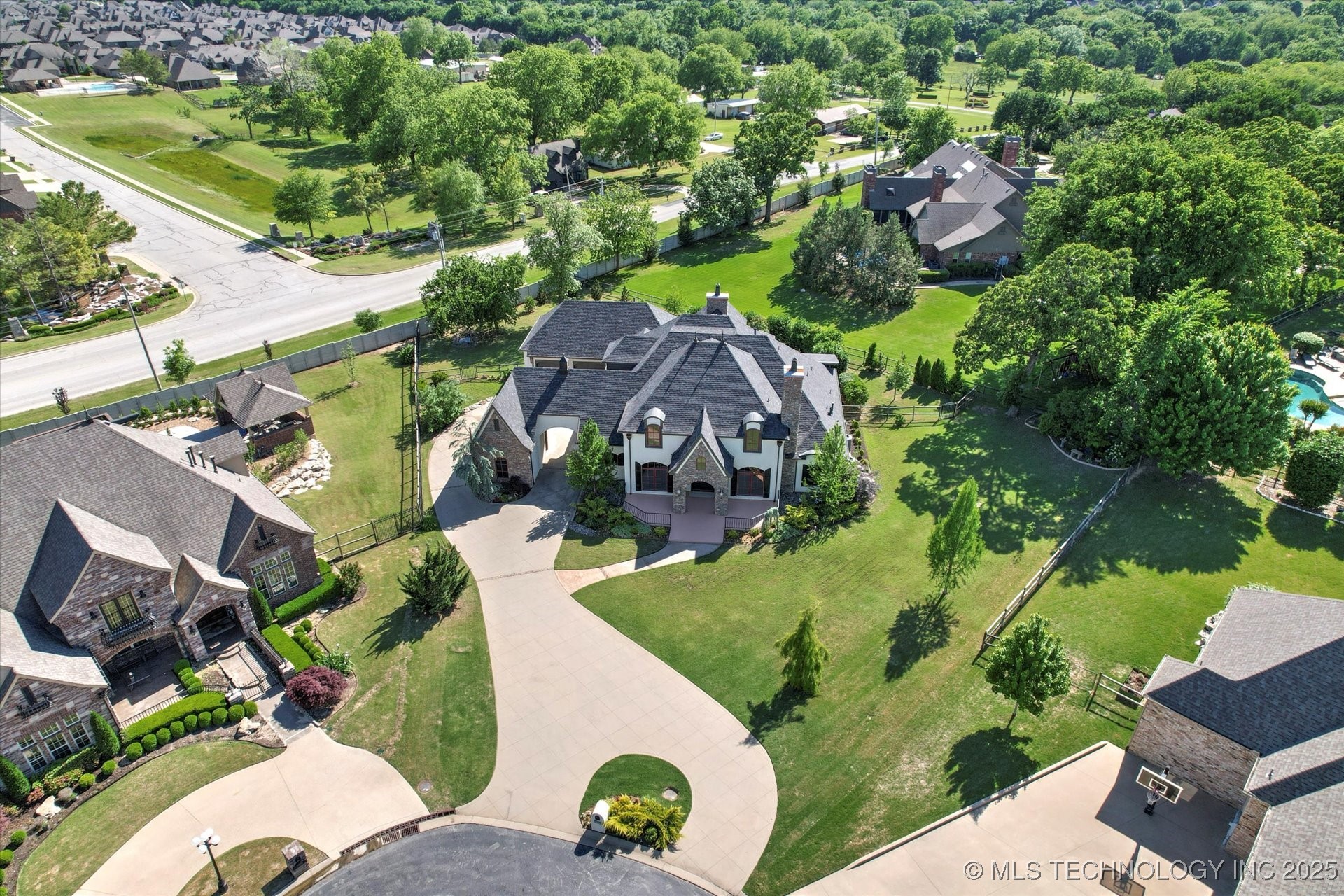 14052 S Kingston Avenue Property Photo 47