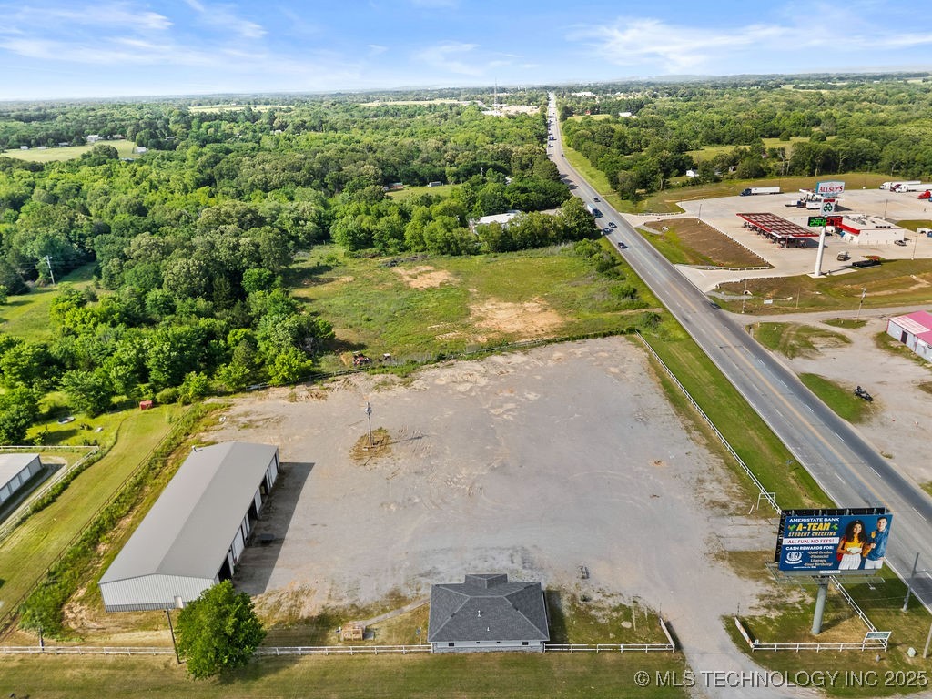 205 N Jefferson Property Photo 2