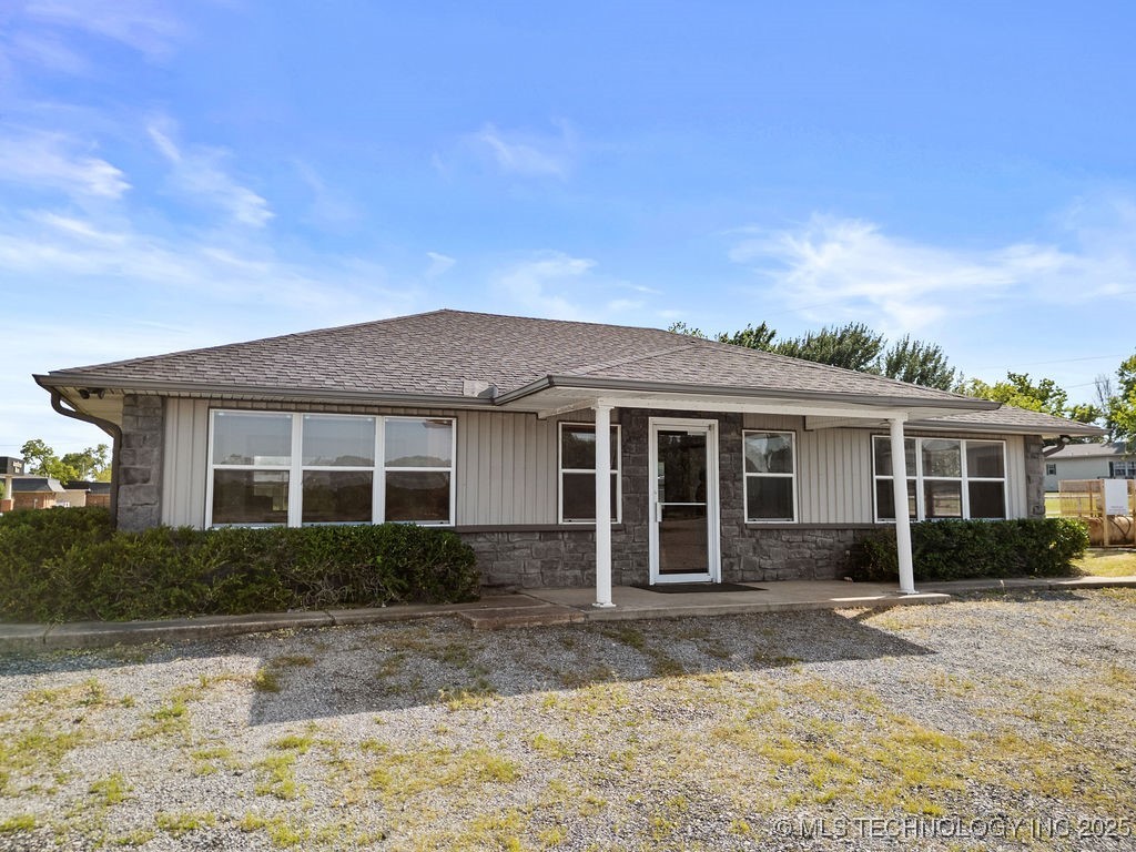 205 N Jefferson Property Photo 10