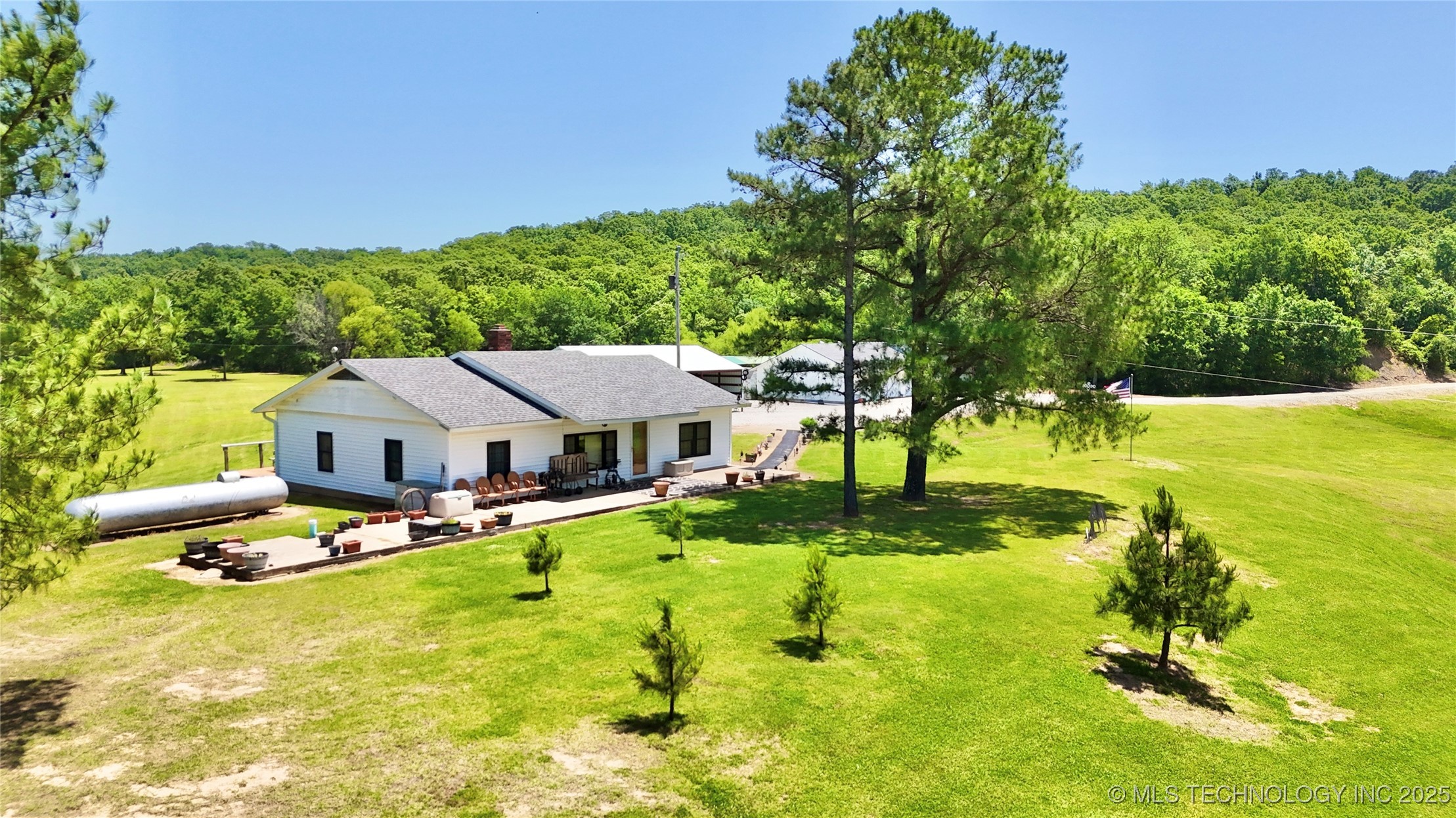 30190 W County Road 1240 Property Photo 2