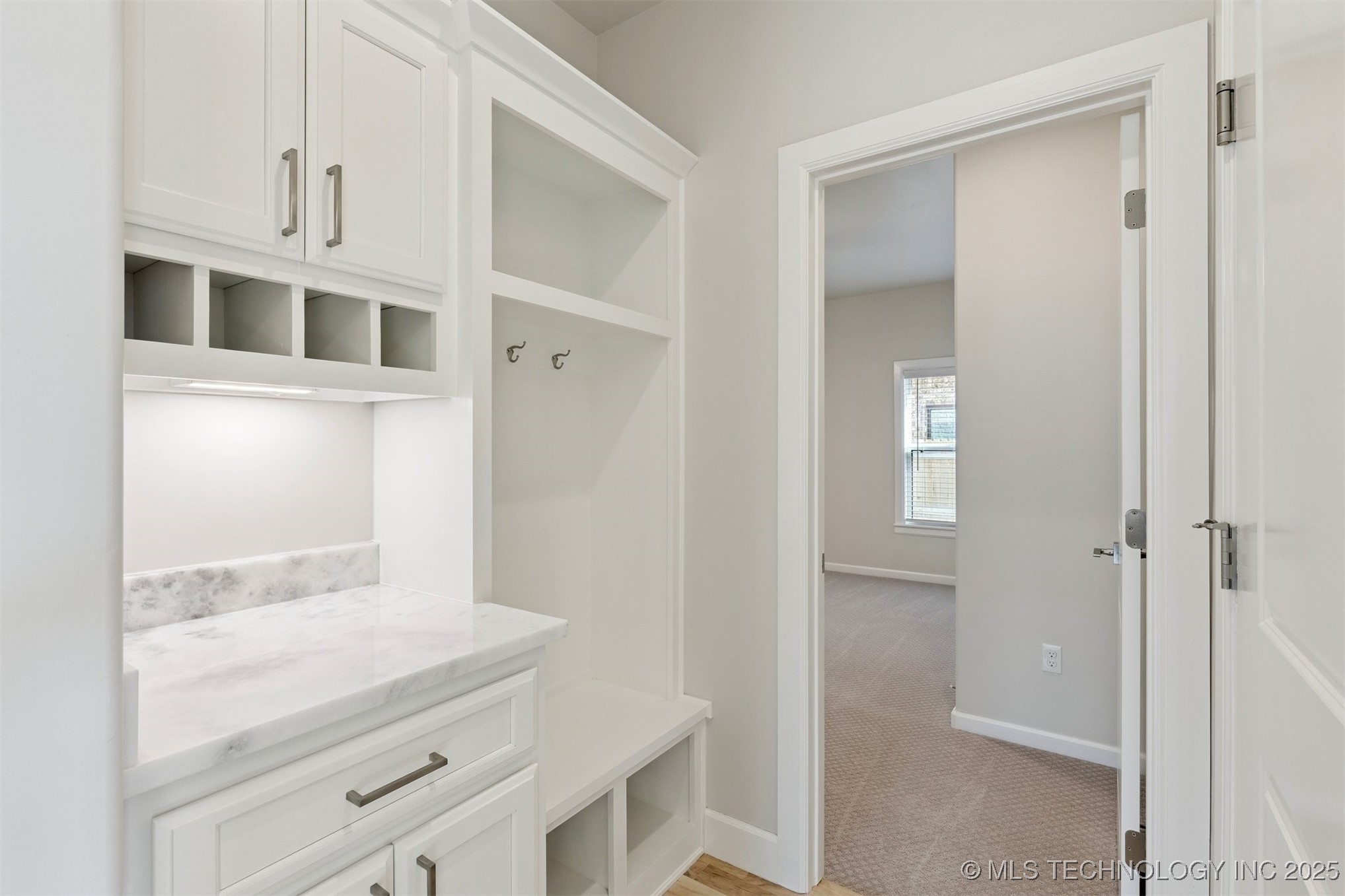 5403 E 126th Street S Property Photo 6