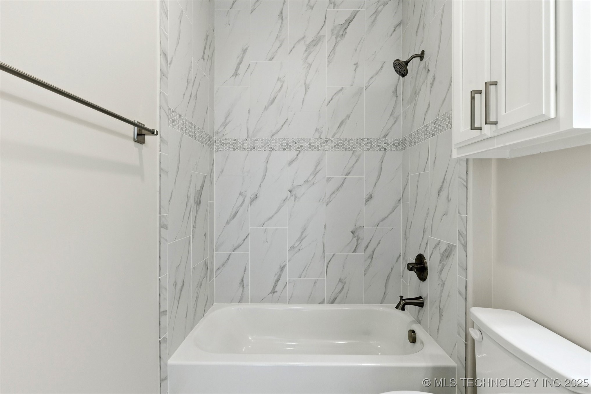 5403 E 126th Street S Property Photo 16