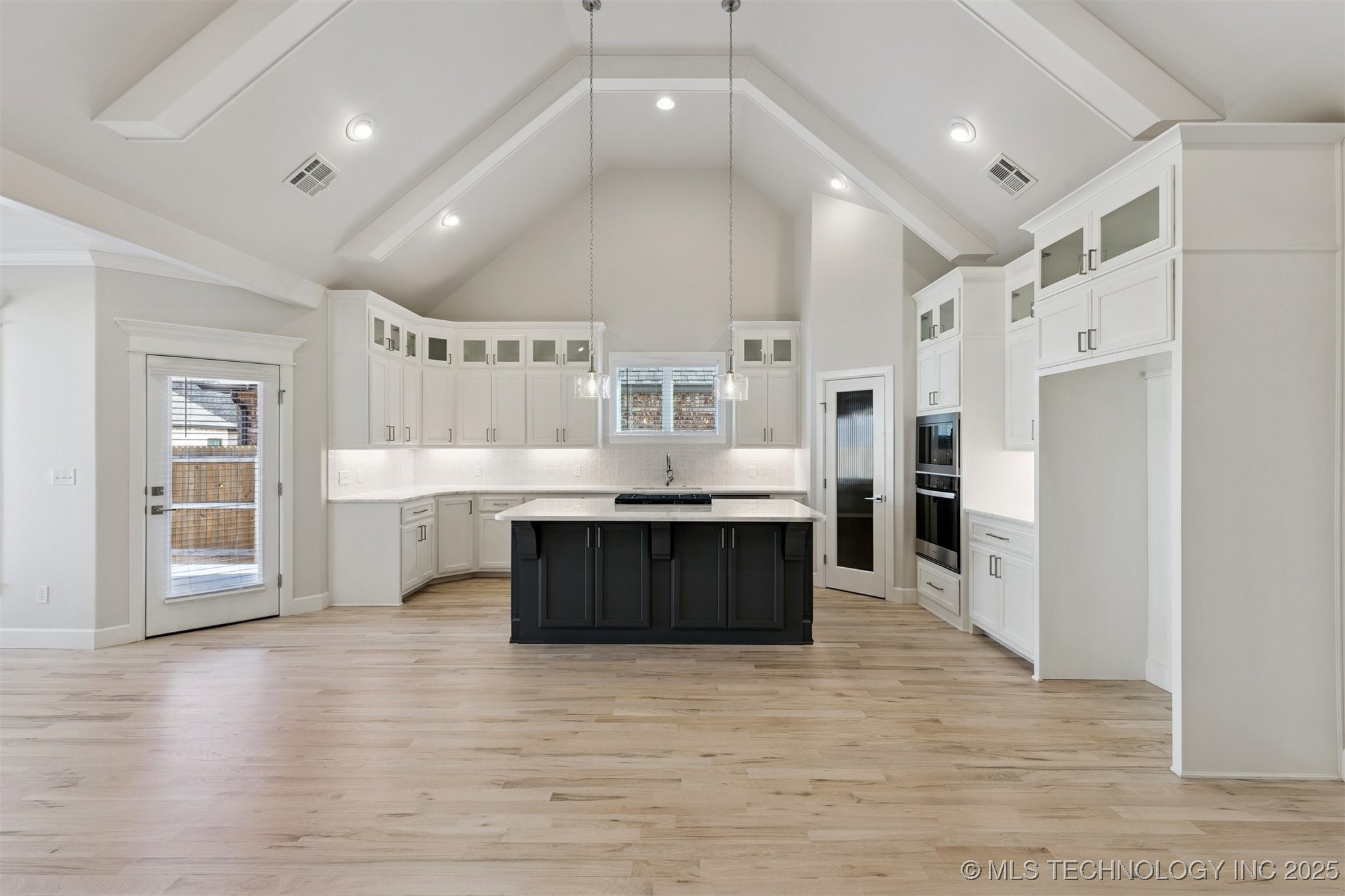 5403 E 126th Street S Property Photo 28