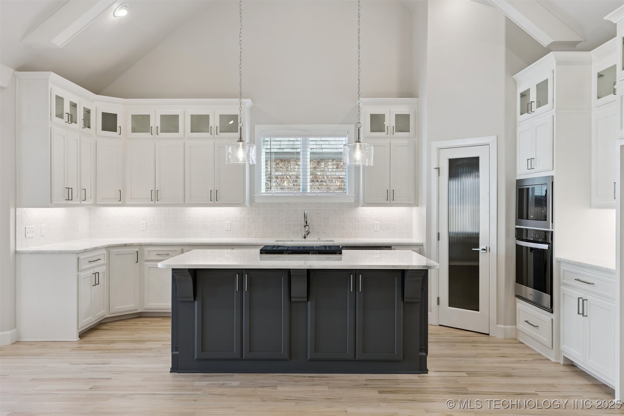 5403 E 126th Street S Property Photo 29