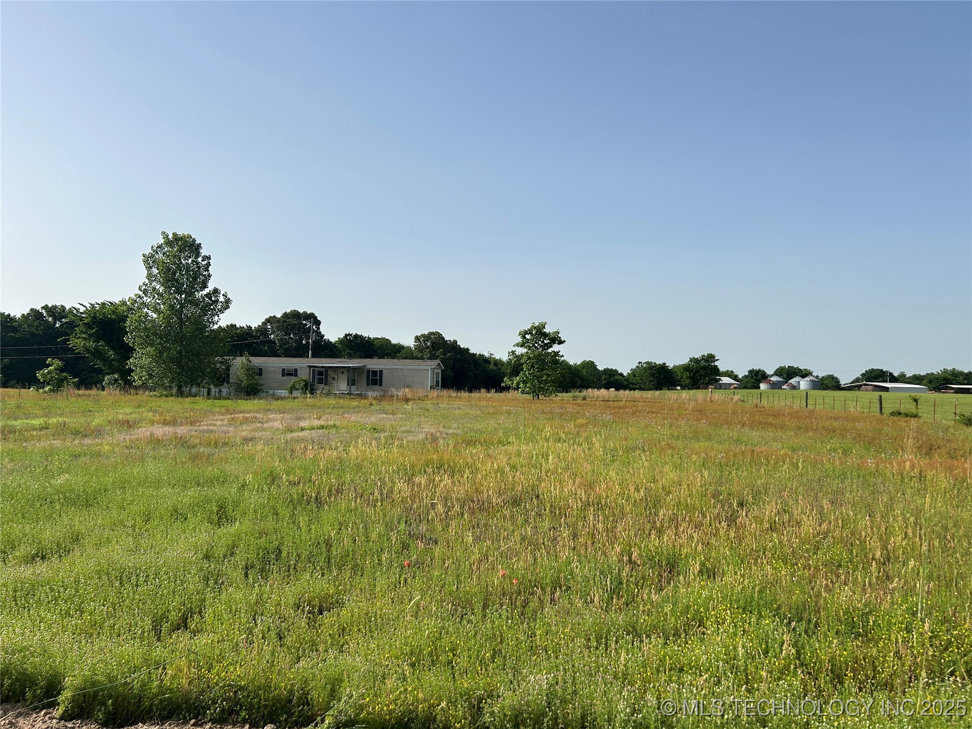 9377 E 323 Street Property Photo 1