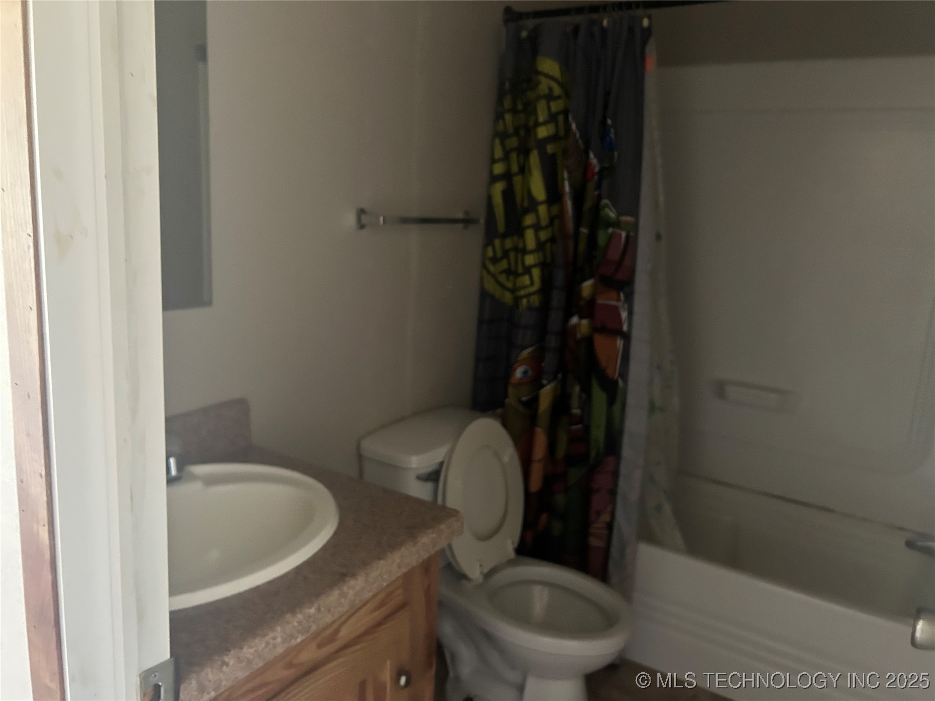 9377 E 323 Street Property Photo 8