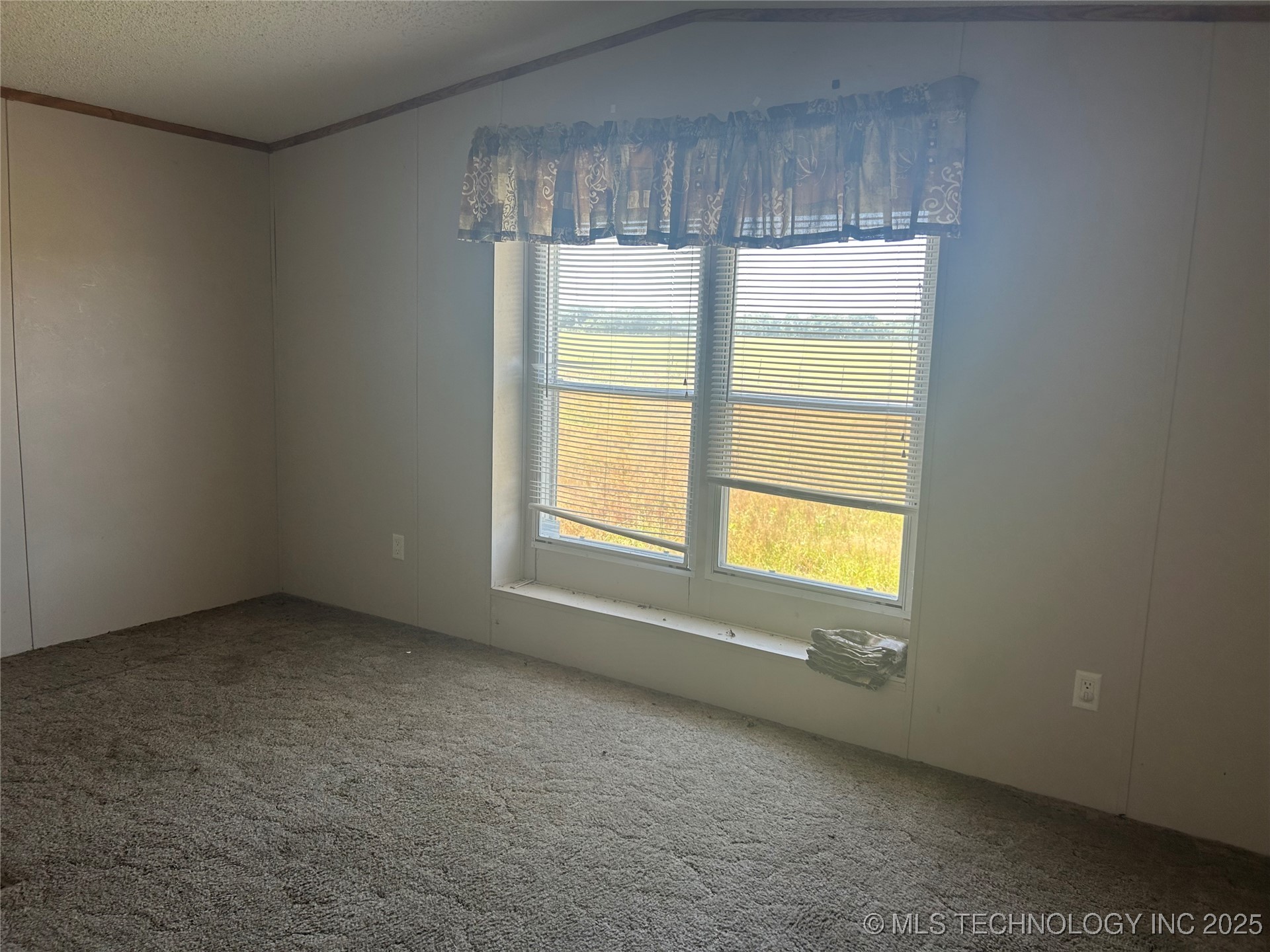 9377 E 323 Street Property Photo 9