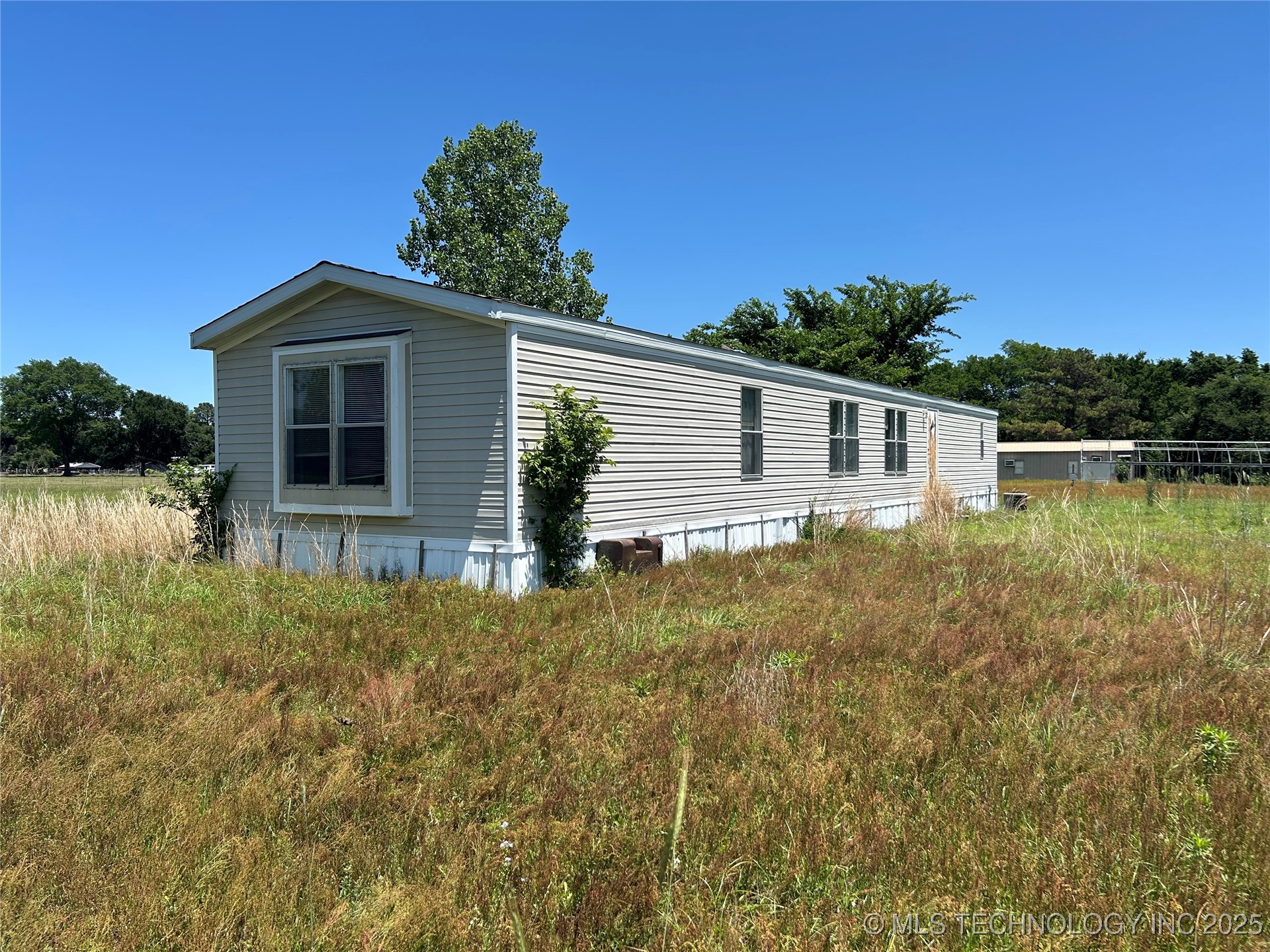 9377 E 323 Street Property Photo 15