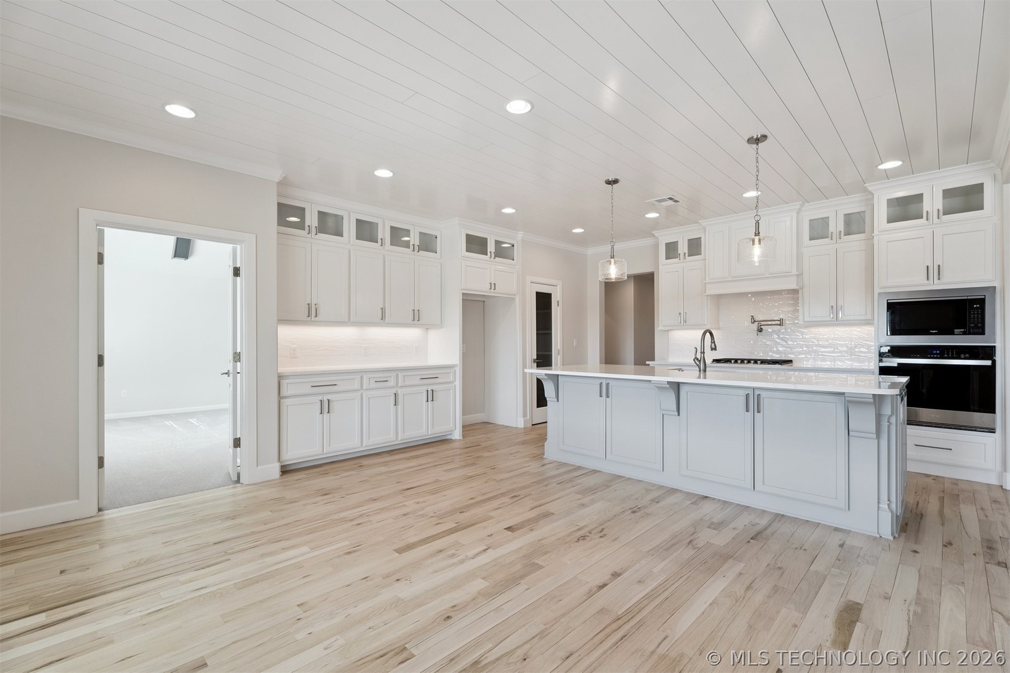 5502 E 174th Street S Property Photo 16