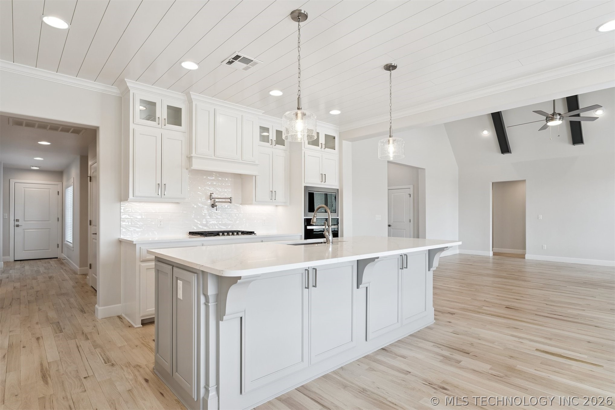 5502 E 174th Street S Property Photo 21