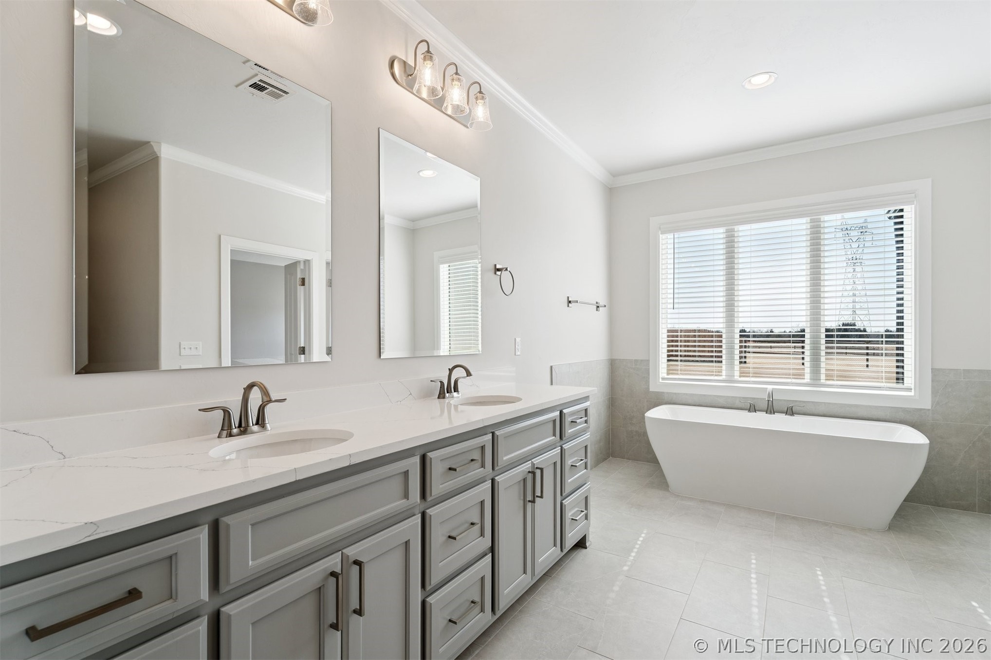 5502 E 174th Street S Property Photo 42