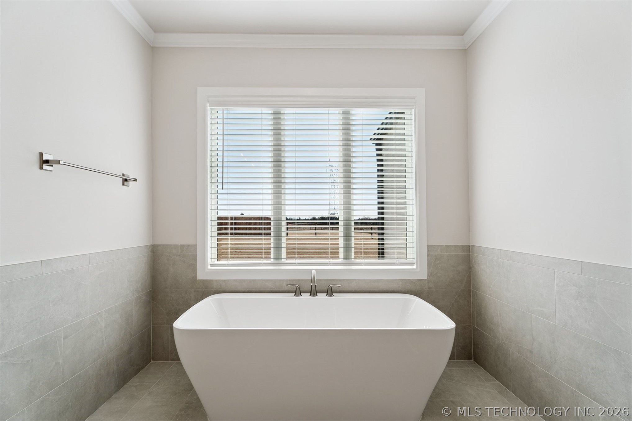 5502 E 174th Street S Property Photo 44