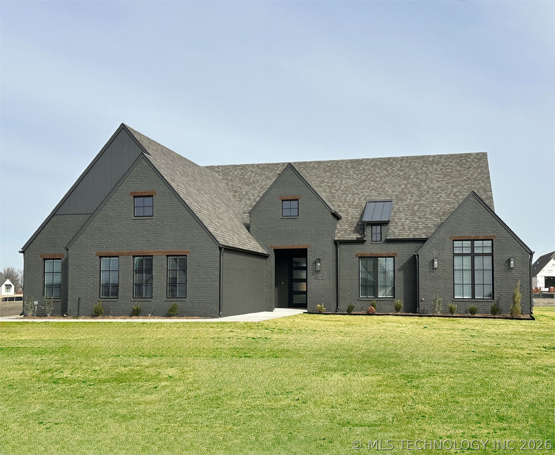 5503 E 175th Street S Property Photo 1