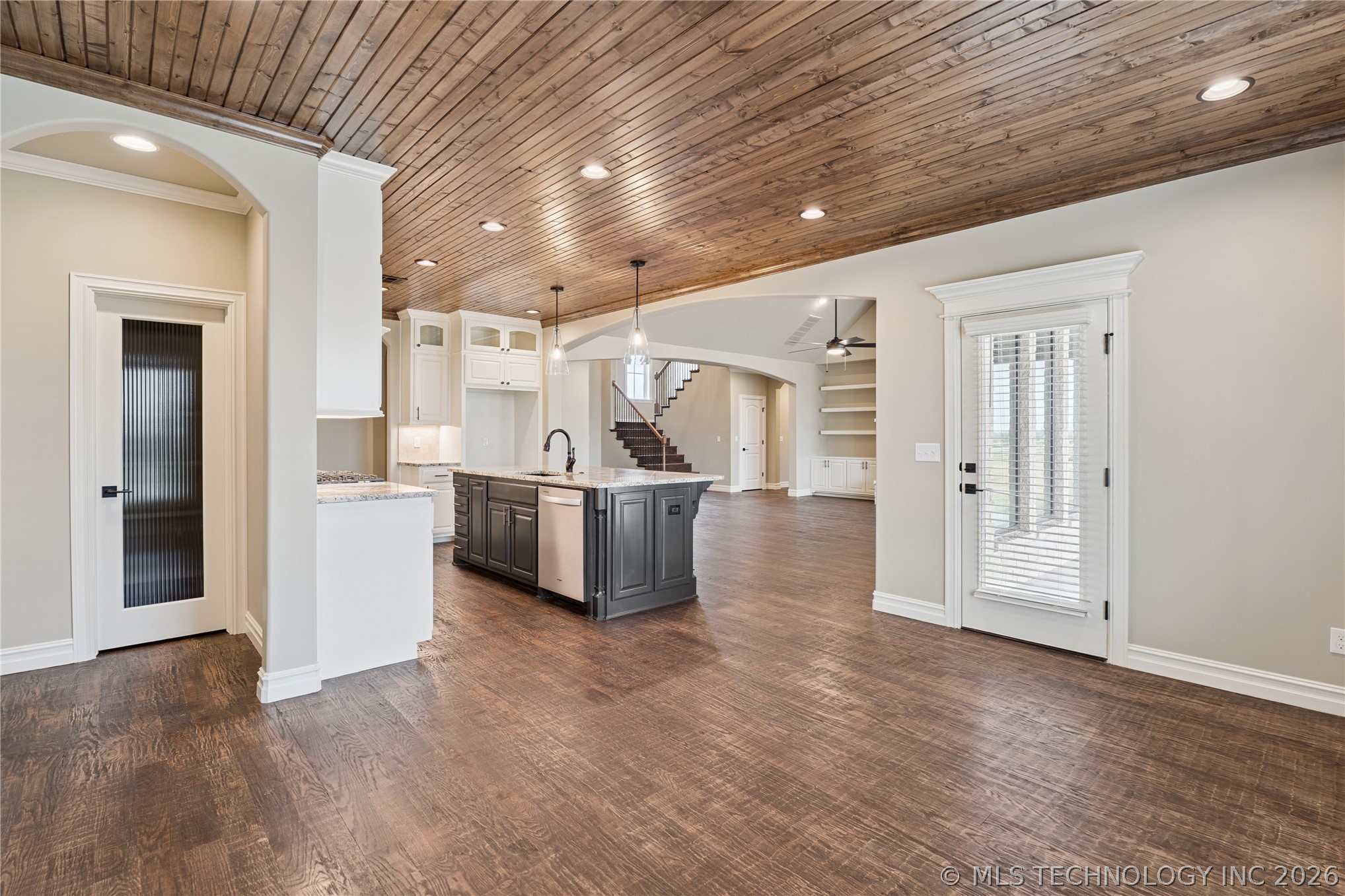 10924 N 81st East Place Property Photo 15